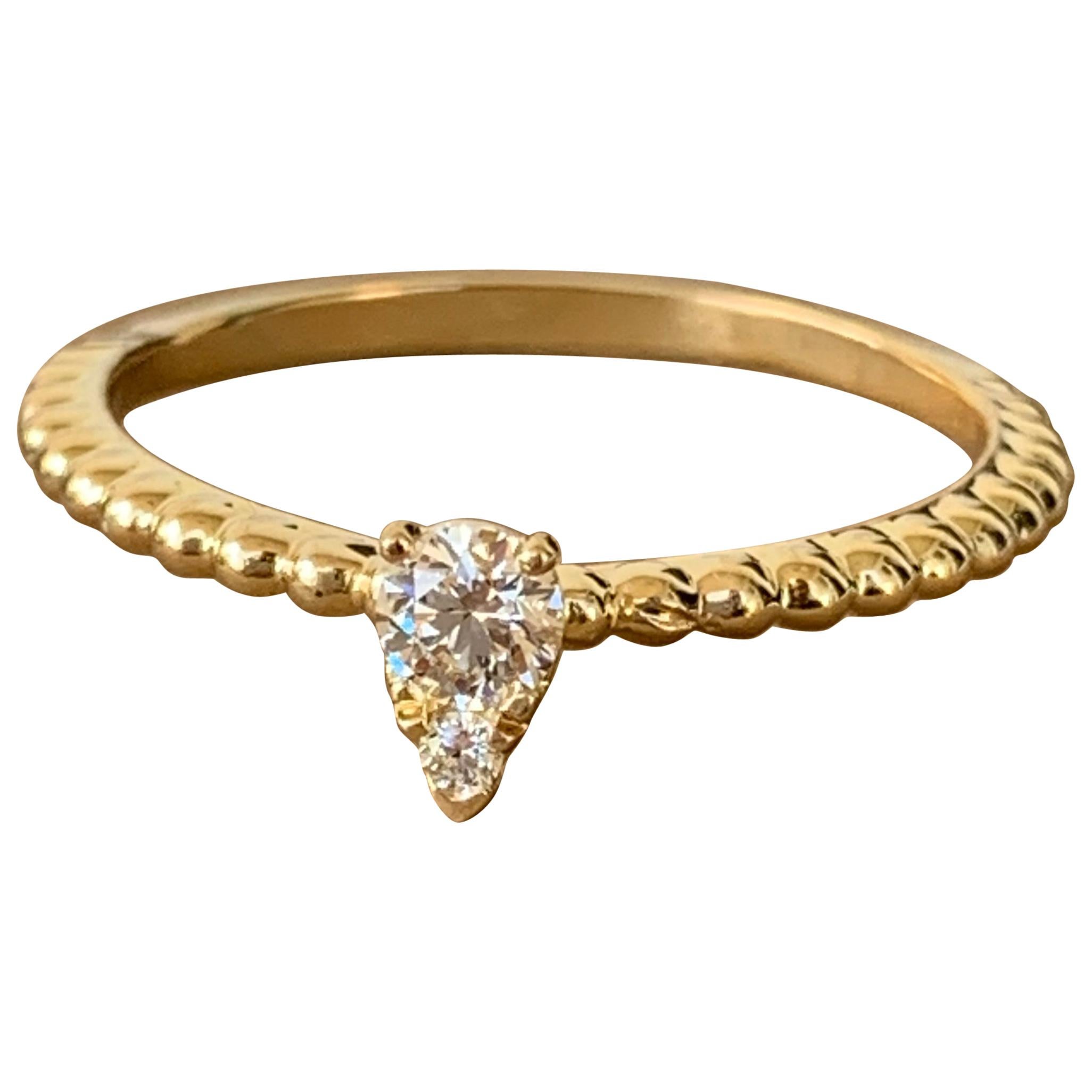 Diamante en forma de pera de 0,20 quilates aproximadamente, oro amarillo de 14 quilates, Ben Dannie en venta