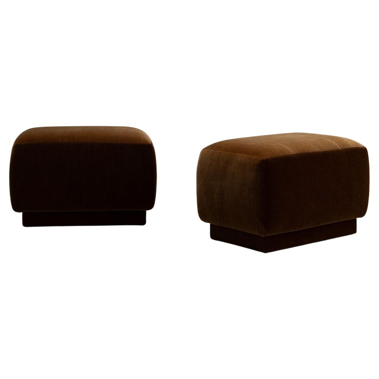 020 Artist Ottomane - Mohair im Angebot