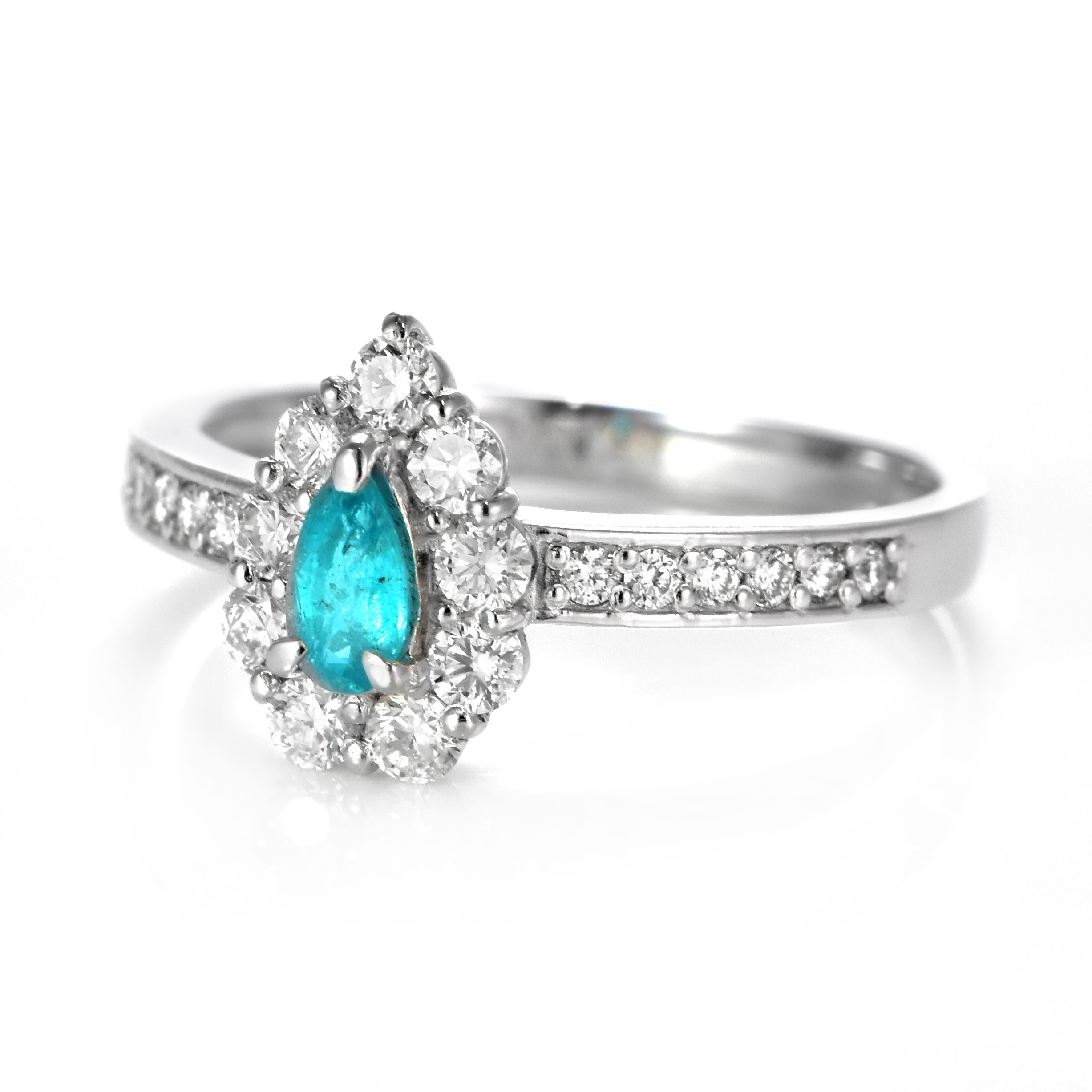 0.20 Carat Brazilian Paraiba Tourmaline and Diamond Ring Made in Platinum For Sale 7
