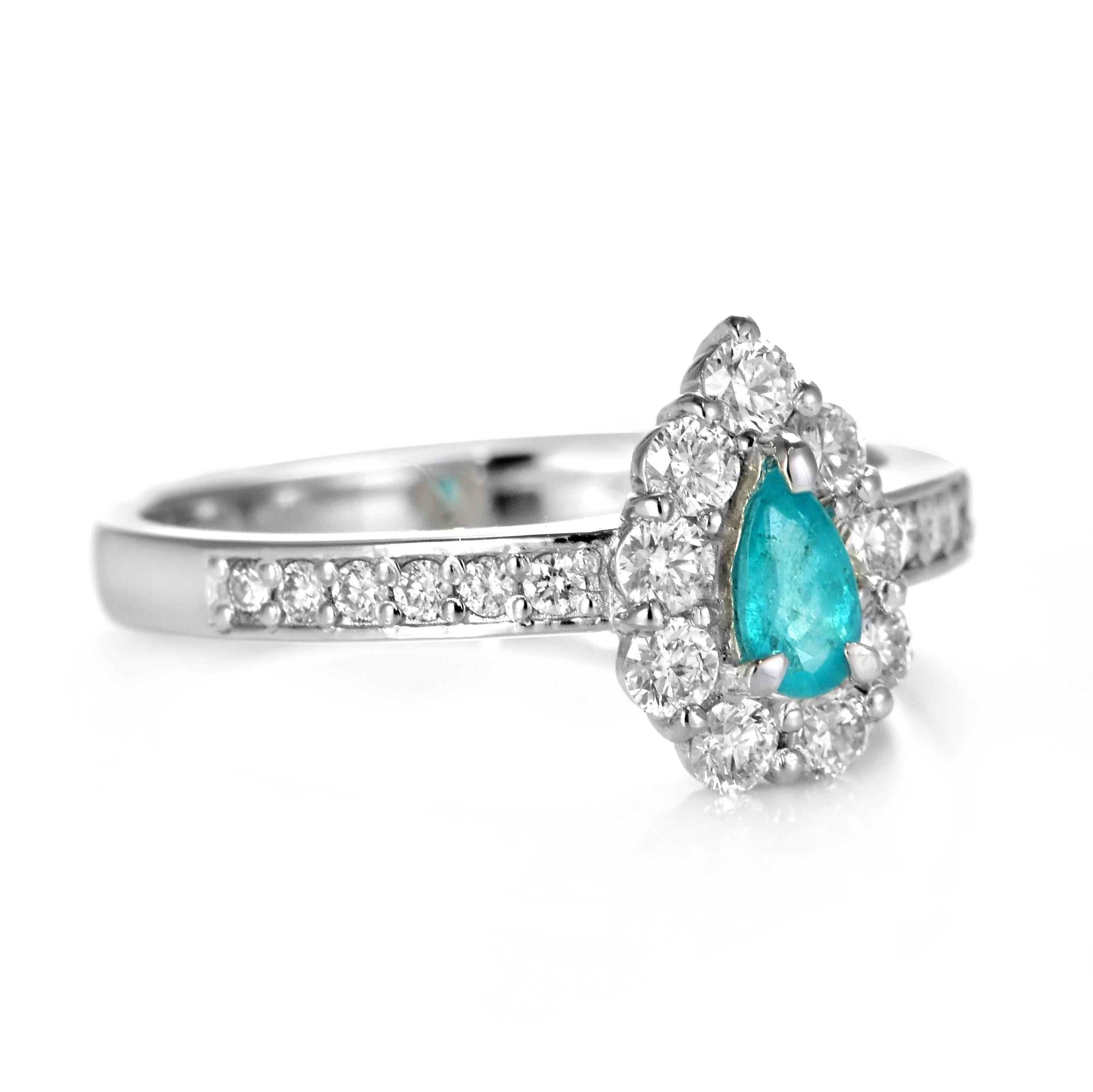 0.20 Carat Brazilian Paraiba Tourmaline and Diamond Ring Made in Platinum For Sale 2