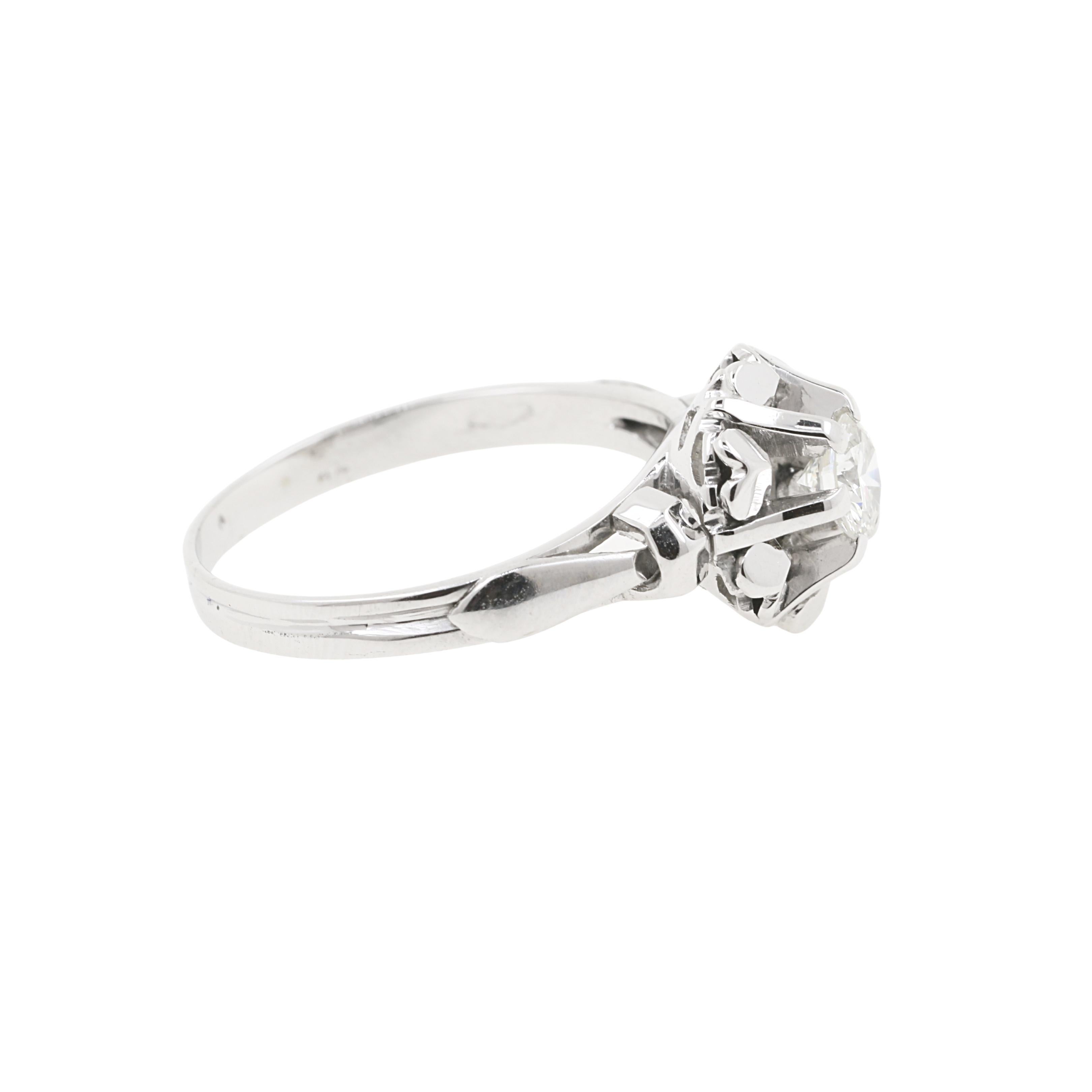 Contemporary 0.20 Carat Diamond Engagement Ring on 18 Karat White Gold For Sale