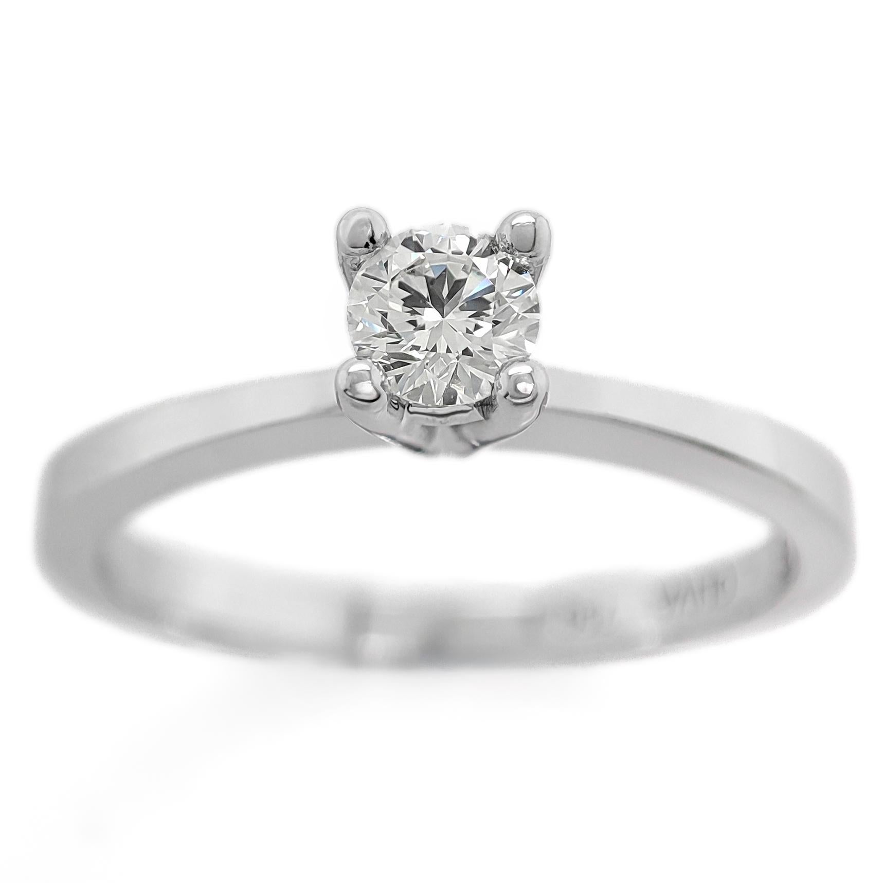 Women's NO RESERVE 0.20CT Round Diamond Solitaire Engagement Ring 18K White Gold For Sale
