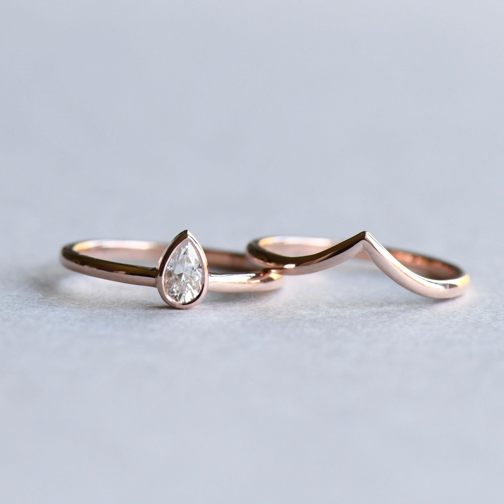 For Sale:  0.20 Carat Diamond Teardrop Ring Stacked with Chevron Rose Gold Ring 6