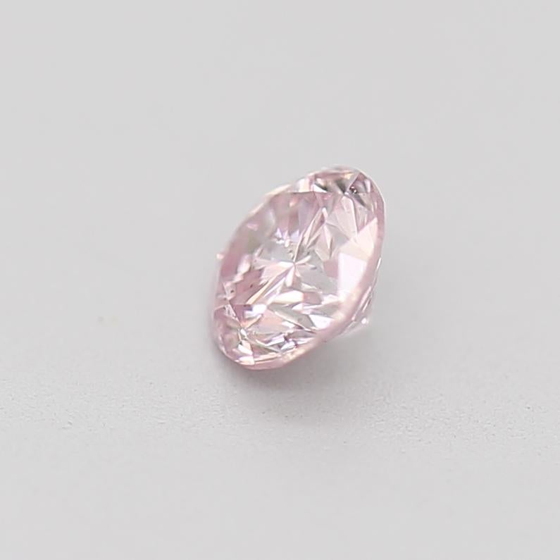 0.20 Carat Fancy Light Pink Round Cut Diamond I1 Clarity GIA Certified For Sale 3
