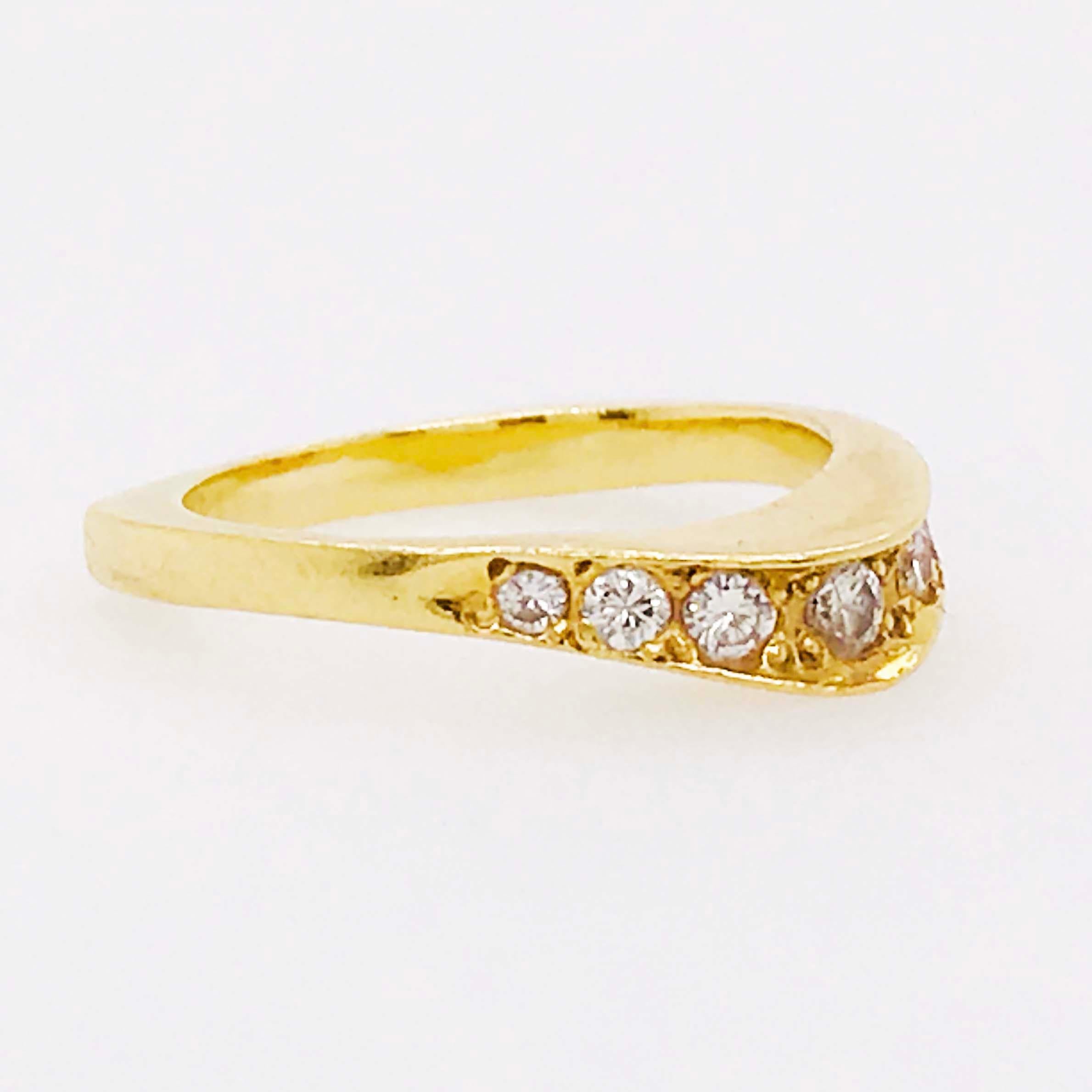 curved band ring