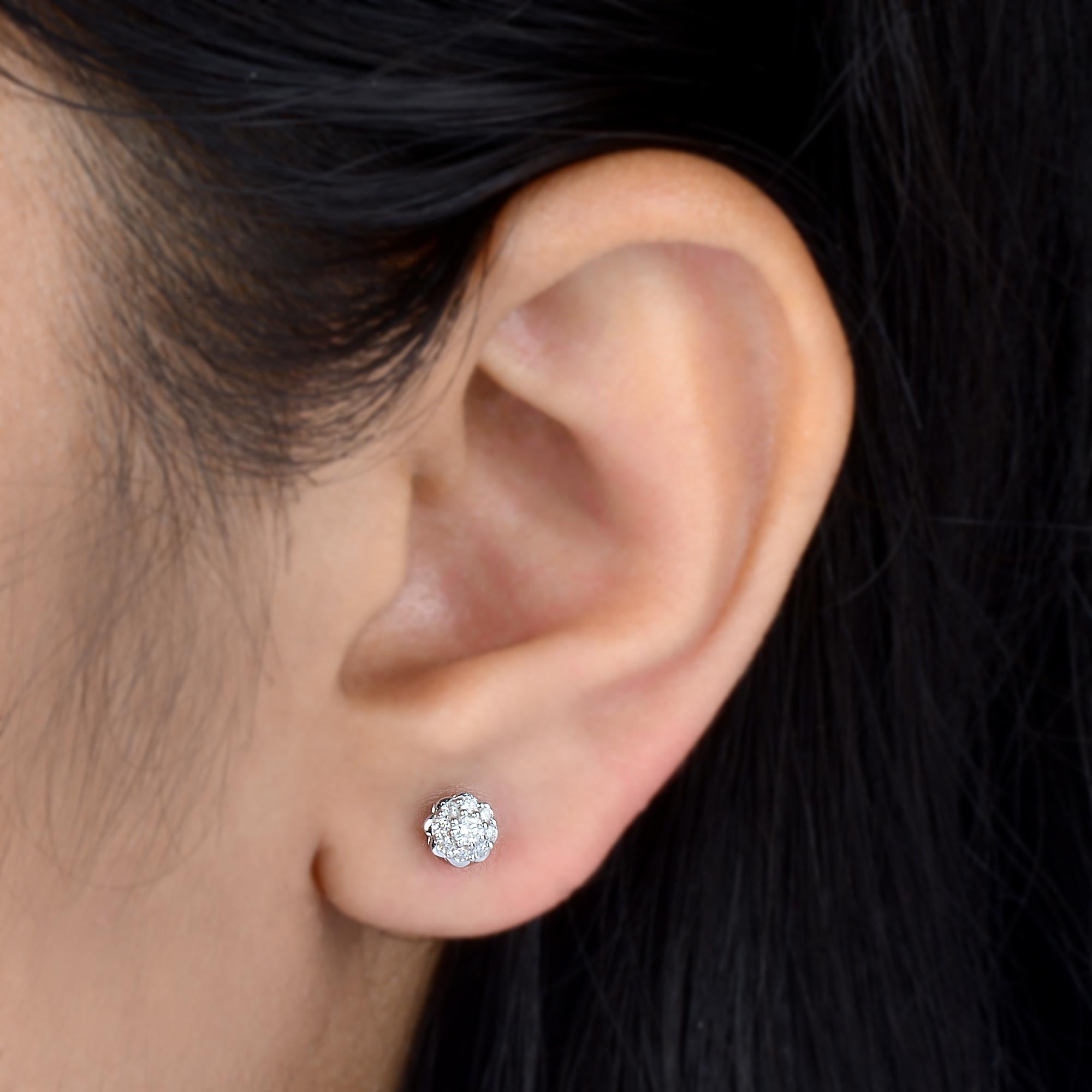 Round Cut 0.20 Carat SI Clarity HI Color Diamond Flower Stud Earrings 10 Karat White Gold For Sale
