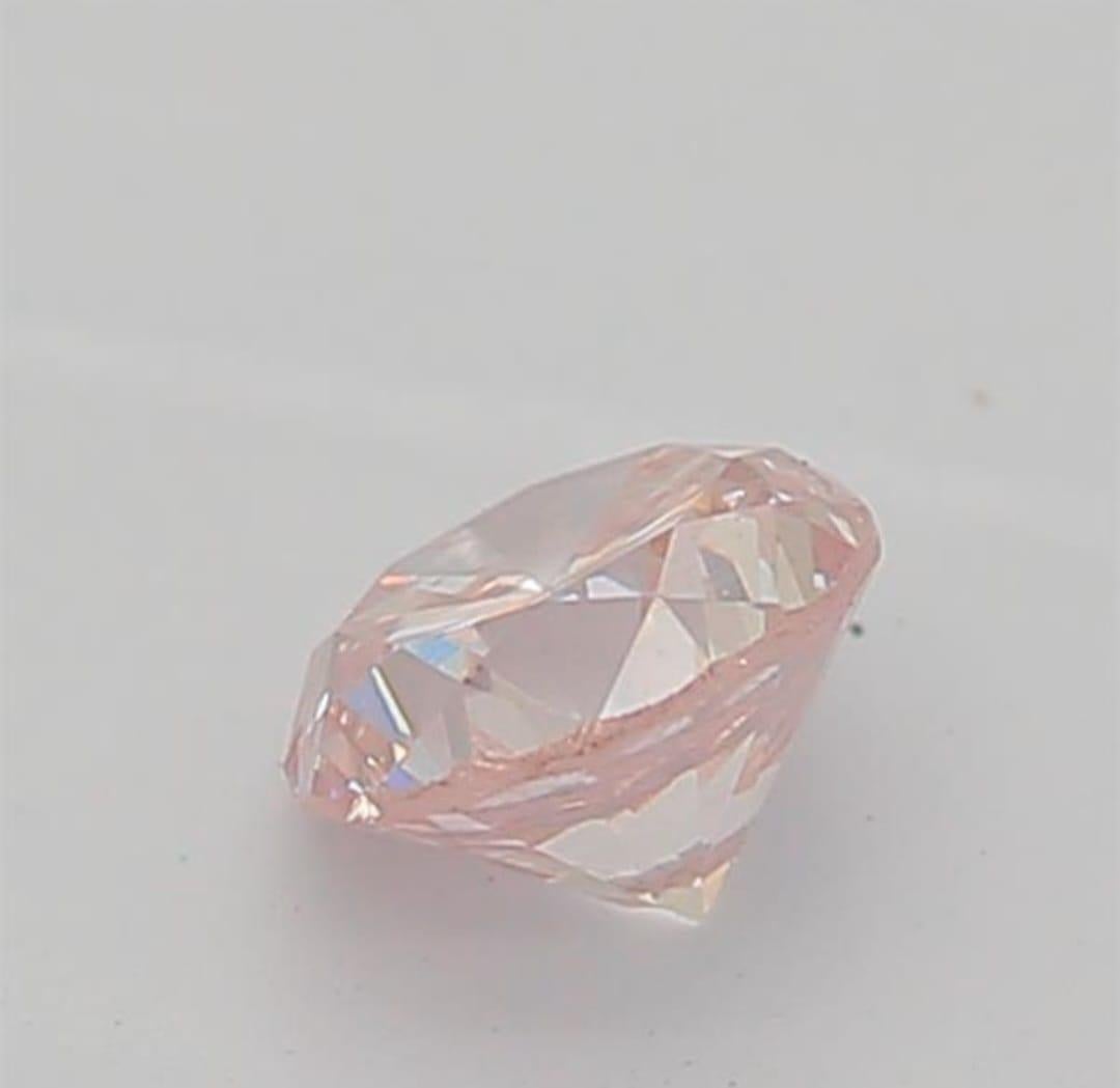 0.20 Carat Very Light Pink Round shaped diamond SI1 Clarity CGL Certified For Sale 1