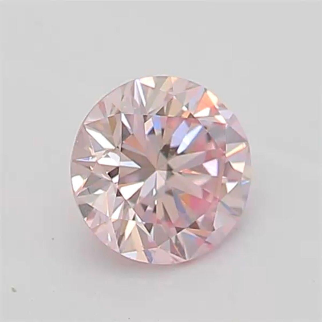 Round Cut 0.20 Carat Very Light Pink Round Shaped Diamond VS1 Clarity CGL Certified For Sale