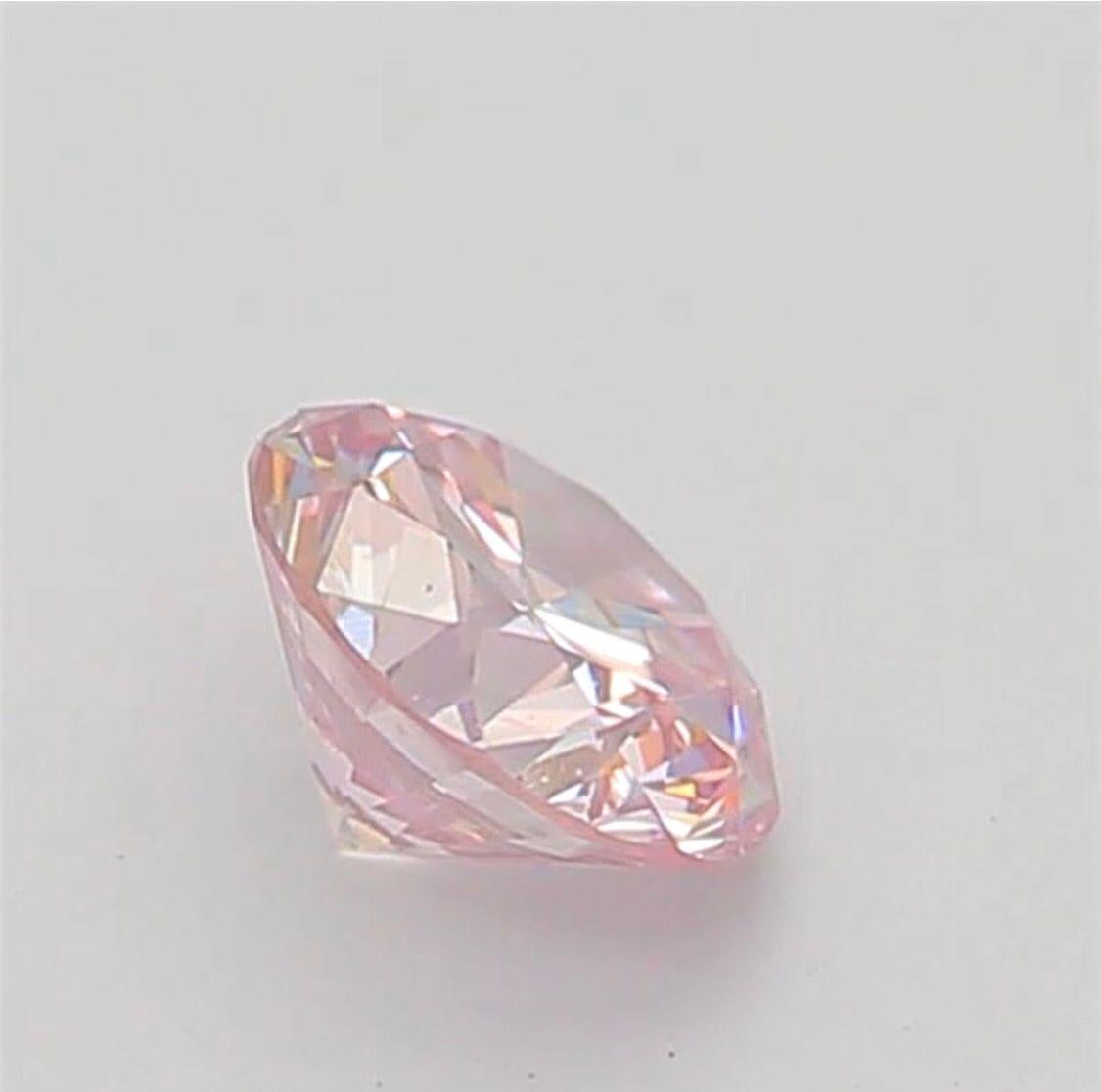 0.20 Carat Very Light Pink Round Shaped Diamond VS1 Clarity CGL Certified For Sale 1