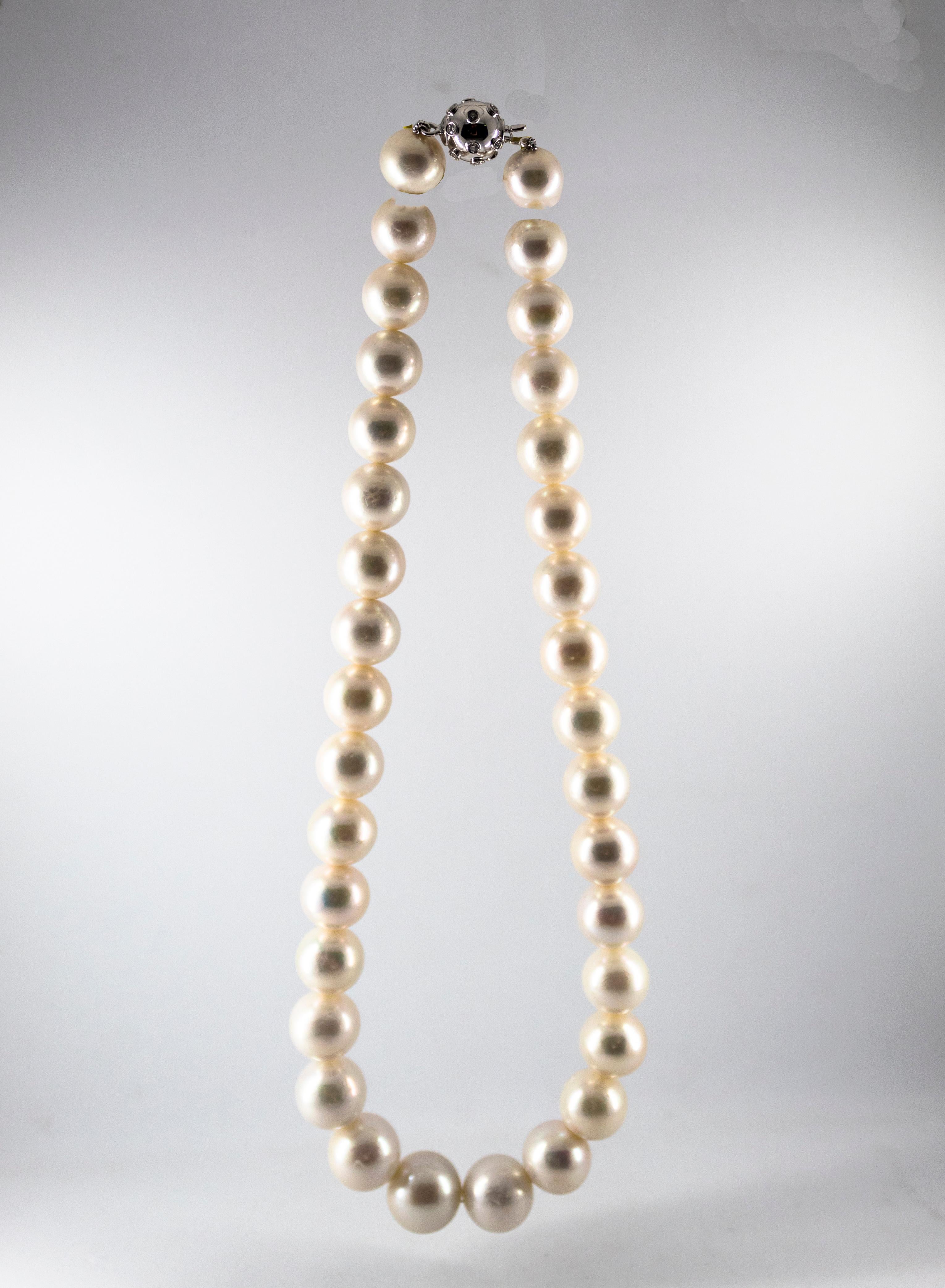 Women's or Men's 0.20 Carat White Brilliant Cut Diamond Oriental Pearl White Gold Beaded Necklace