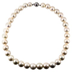 Oriental Pearl Necklaces