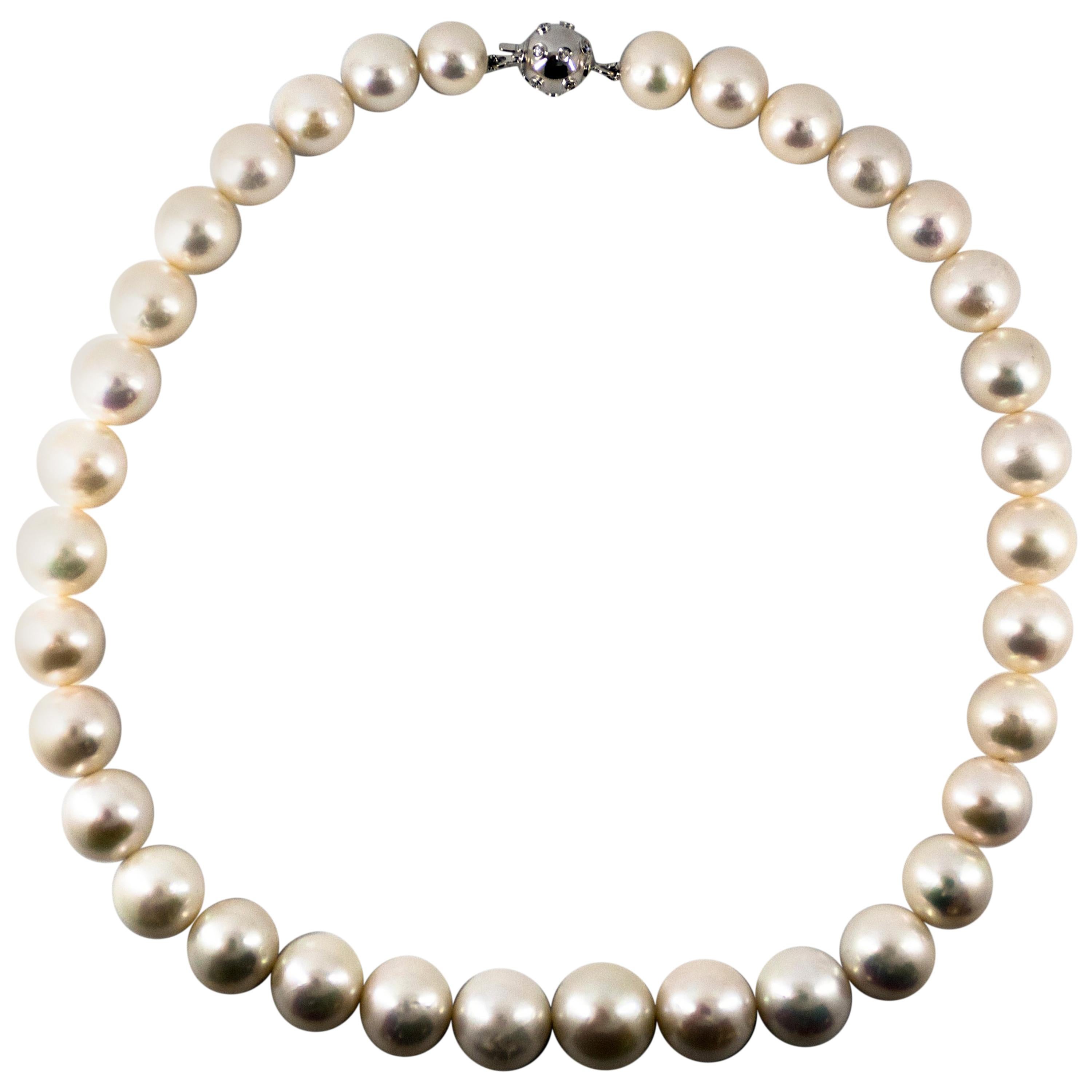 0.20 Carat White Diamond Oriental Pearl White Gold Beaded Necklace