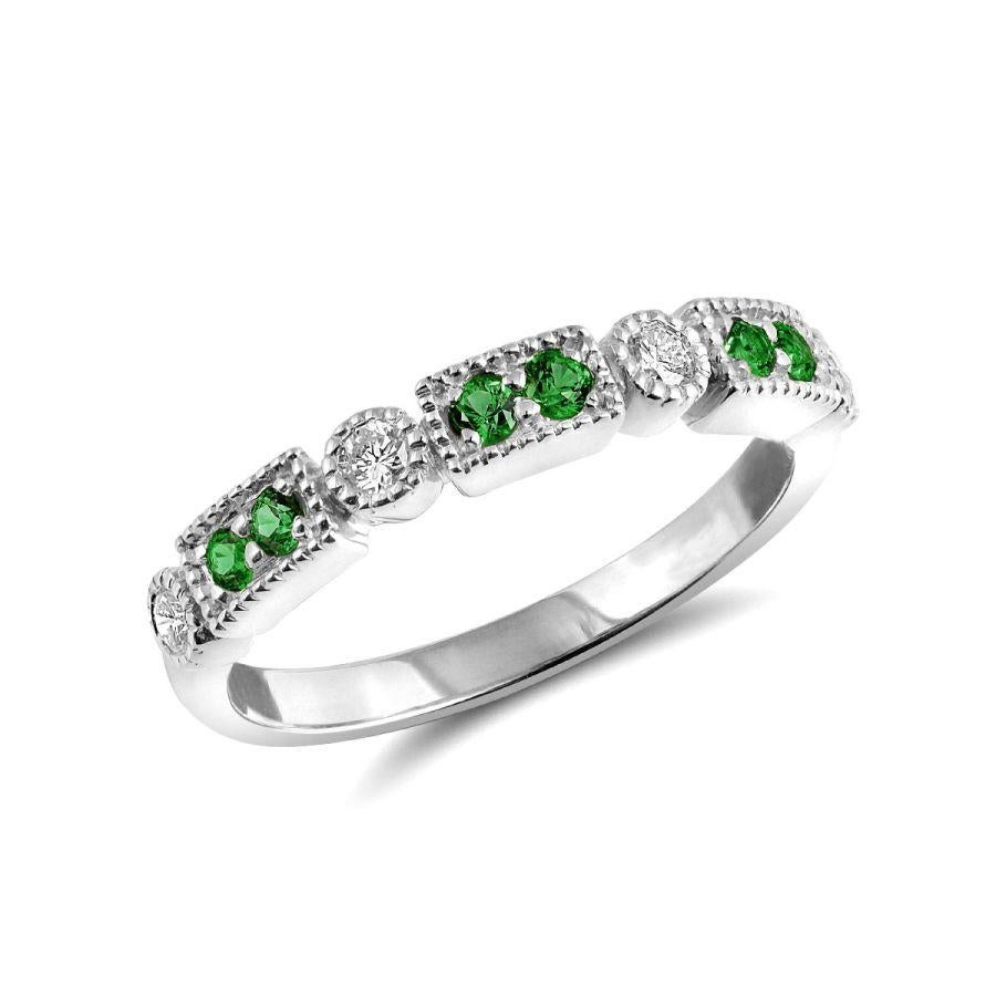 0.20 Carats Tsavorite Garnets Diamonds set in 14K White Gold Stackable Ring In New Condition For Sale In Los Angeles, CA