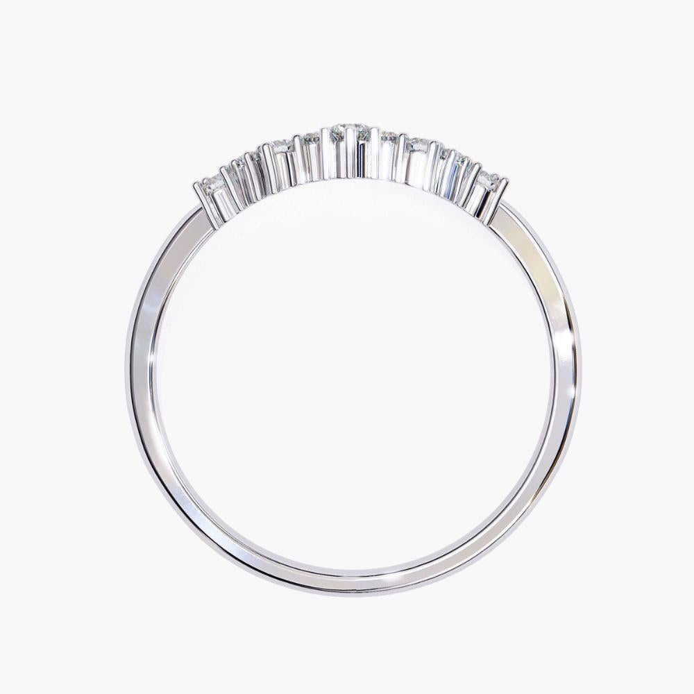 Contemporaneo Anello con diamante a tiara da 0,20 ctw  Ispirato alla corona  Oro 14K in vendita
