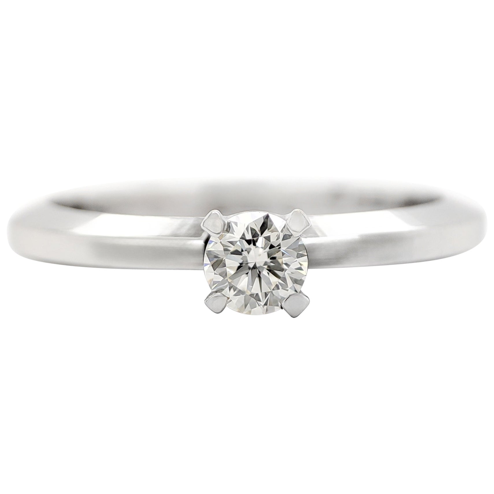 Bague de fiançailles solitaire en or blanc 14 carats avec diamant rond de 0,20 carat
