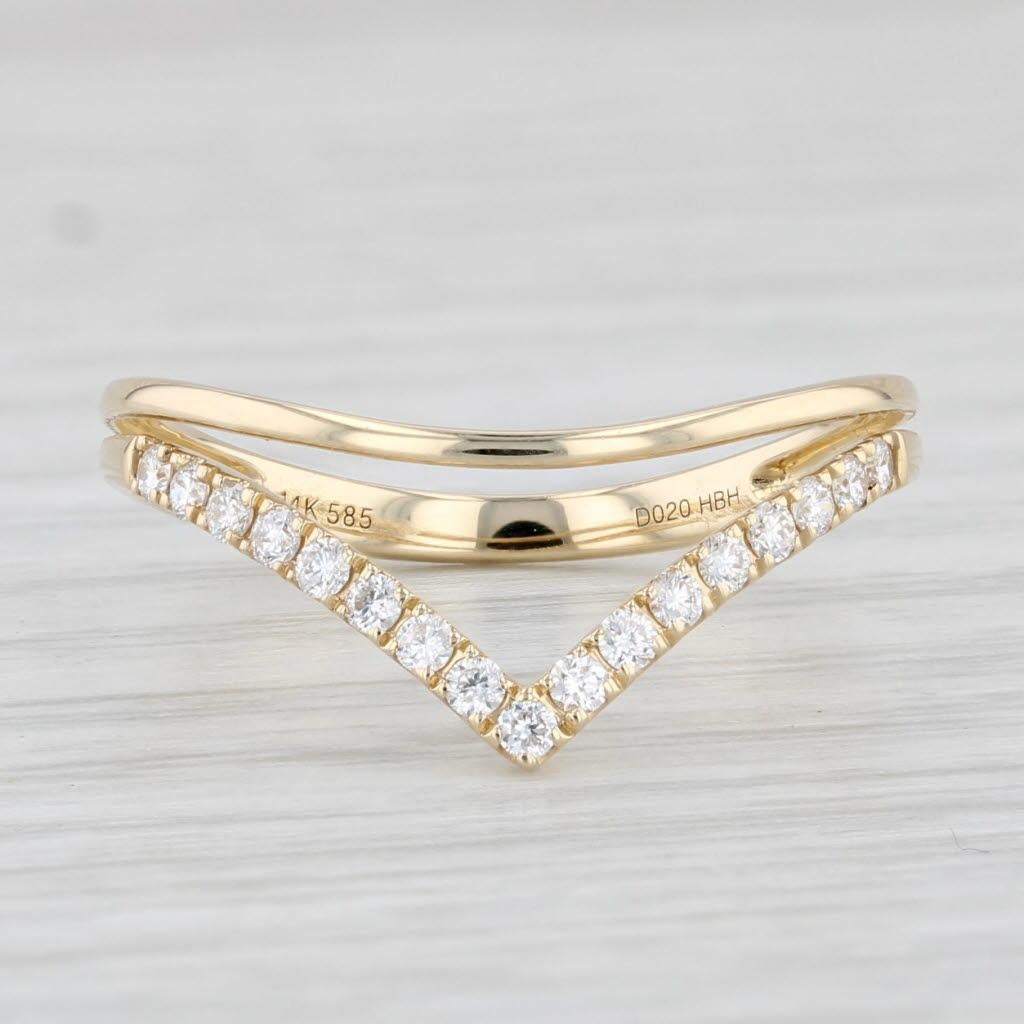 Round Cut 0.20ctw Diamond Contoured V Band Ring 14k Yellow Gold Size 6.5 Stackable For Sale