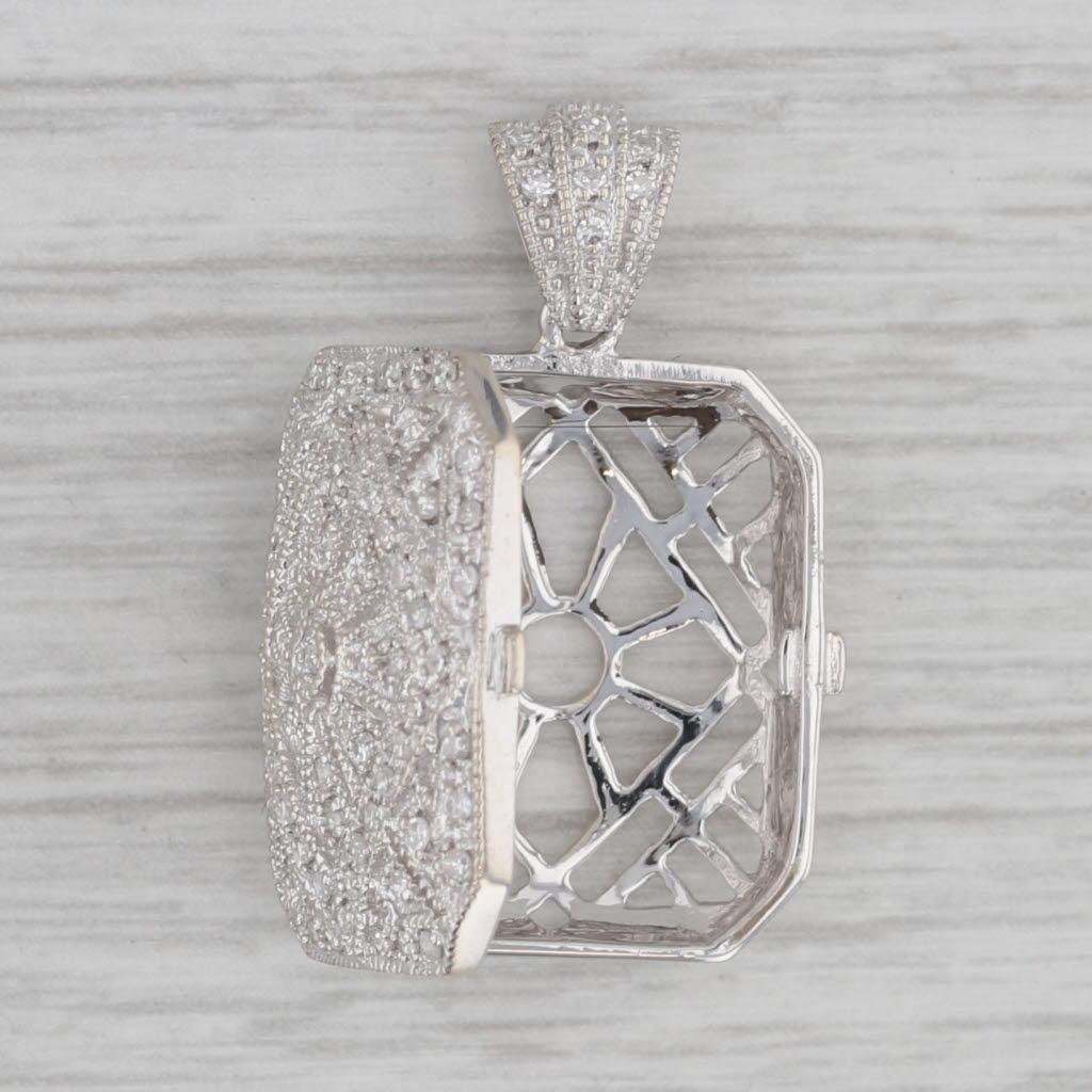 0.20ctw Diamond Diffuser Pendant 14k White Gold Opens Locket In Good Condition For Sale In McLeansville, NC