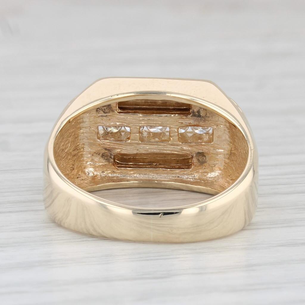 0.20ctw Diamond Men's Ring 14k Yellow Gold Size 9 For Sale 1