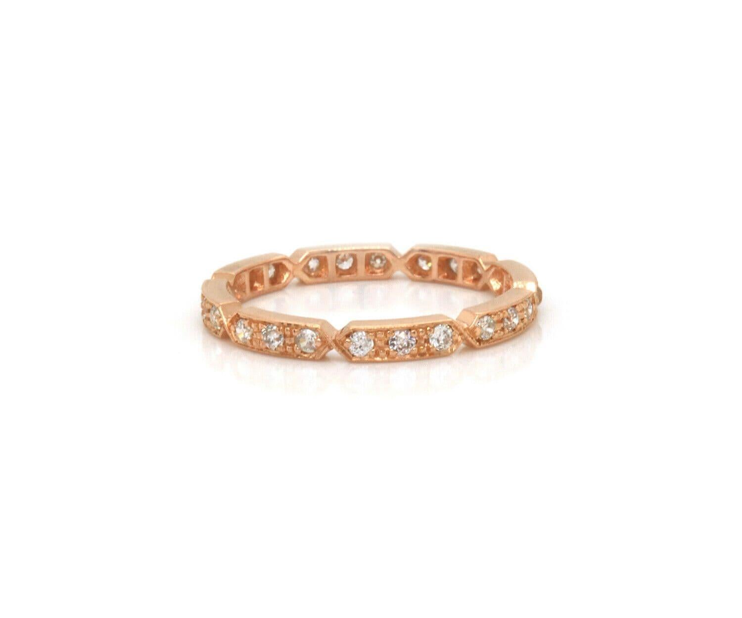 0.20ctw Diamond Octagonal Eternity Wedding Band Ring in 14K Rose Gold In Excellent Condition For Sale In Vienna, VA