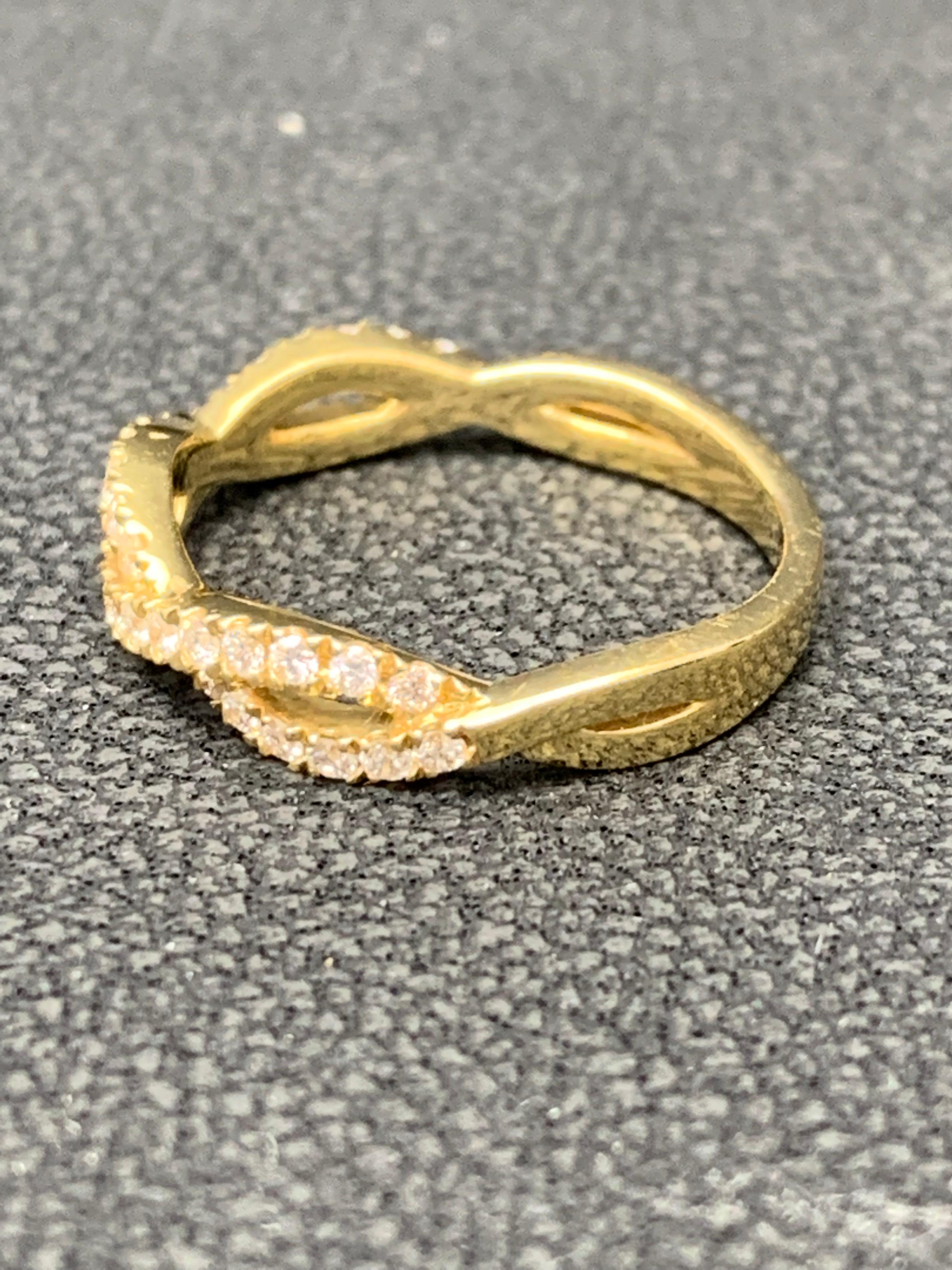 Taille ronde Bague de mariage en or jaune 18 carats avec diamants de 0,21 carat  en vente