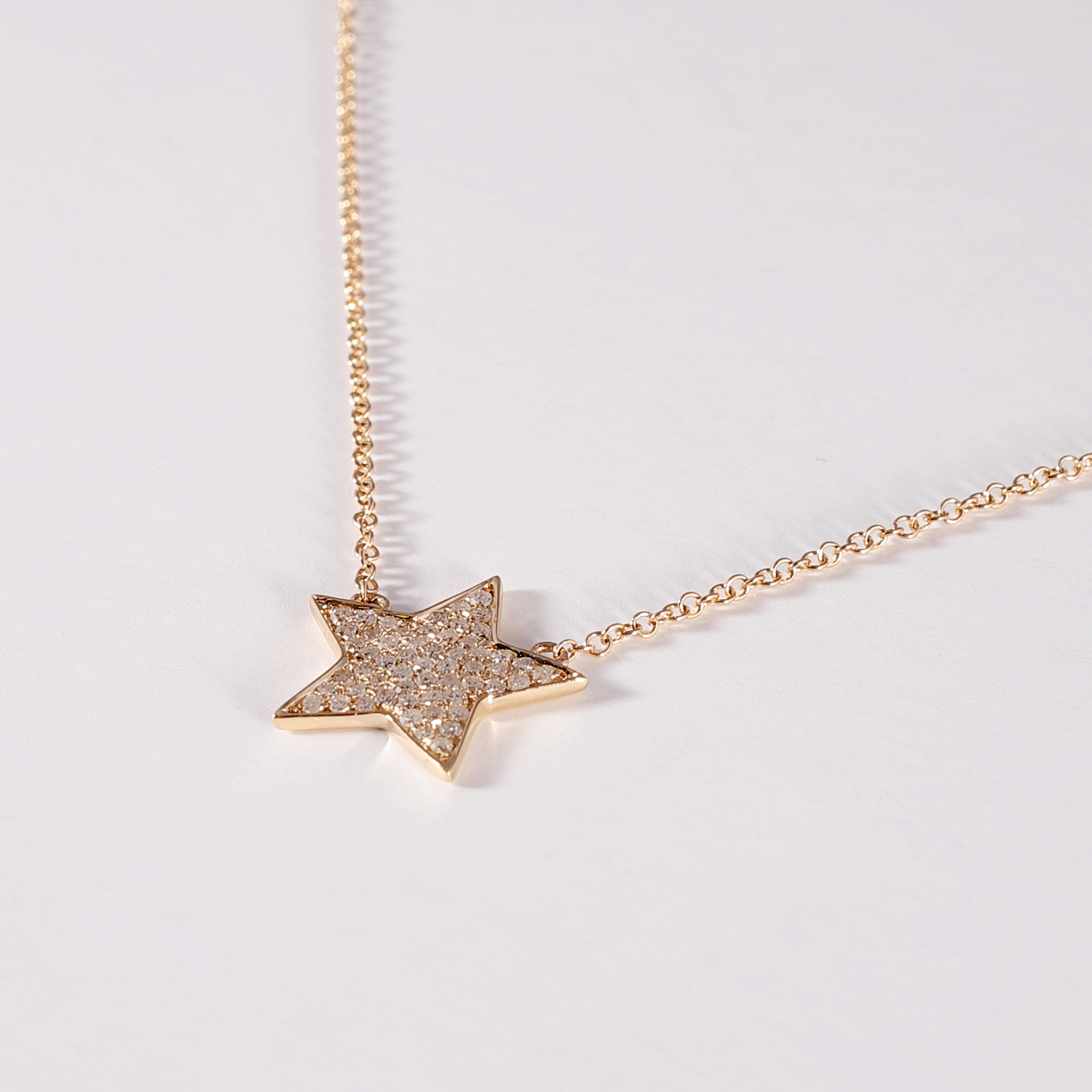 0.21 Carat Diamond Yellow Gold Star Necklace In New Condition For Sale In Dallas, TX