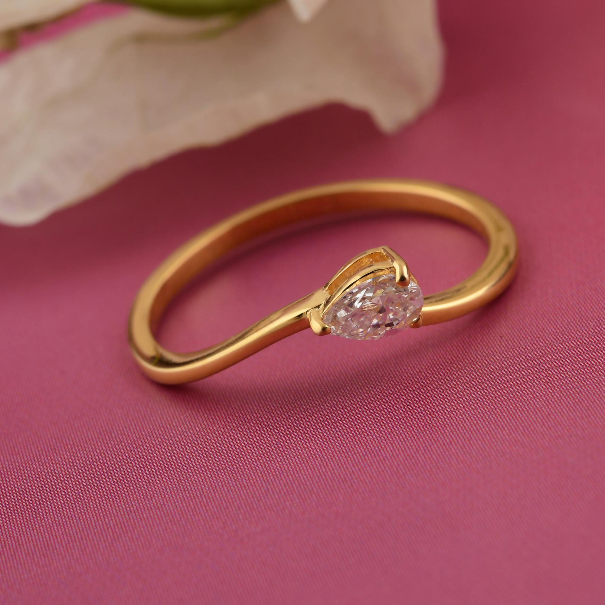 For Sale:  0.21 Carat Pear Cut Dainty Diamond Promise Ring Gift for Her 18k Yellow Gold 7