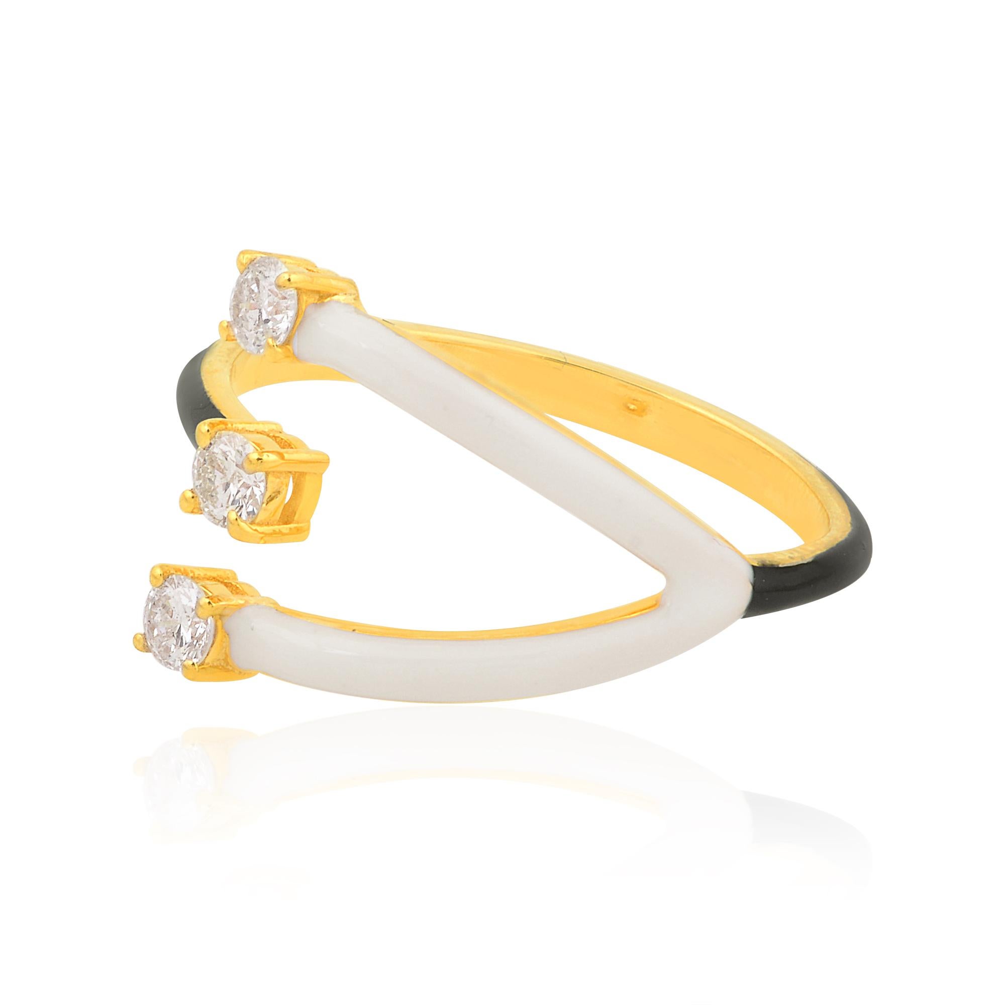 For Sale:  0.21 Carat SI Clarity HI Color Diamond White & Black Enamel Ring 18k Yellow Gold 2