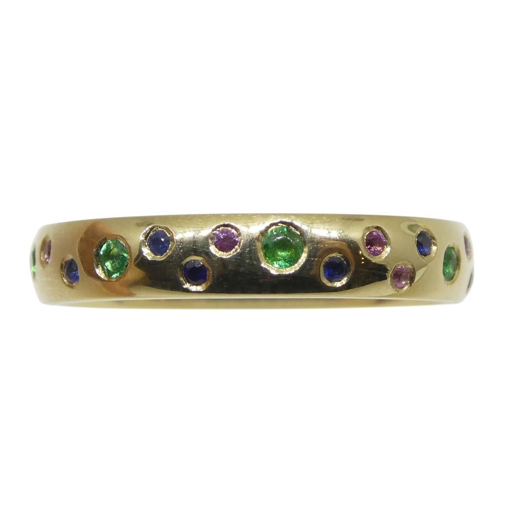 Brilliant Cut 0.21ct Emerald & Sapphire Starry Night Wedding Ring set in 14k Yellow Gold For Sale