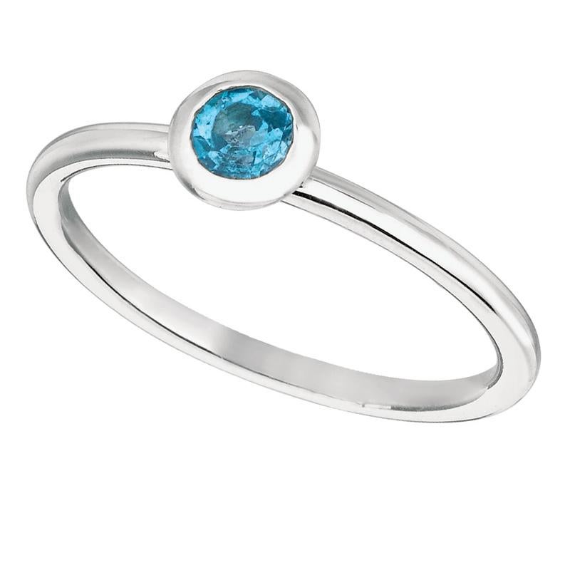 For Sale:  0.22 Carat Blue Topaz Bezel Set Ring 14K White Gold 2