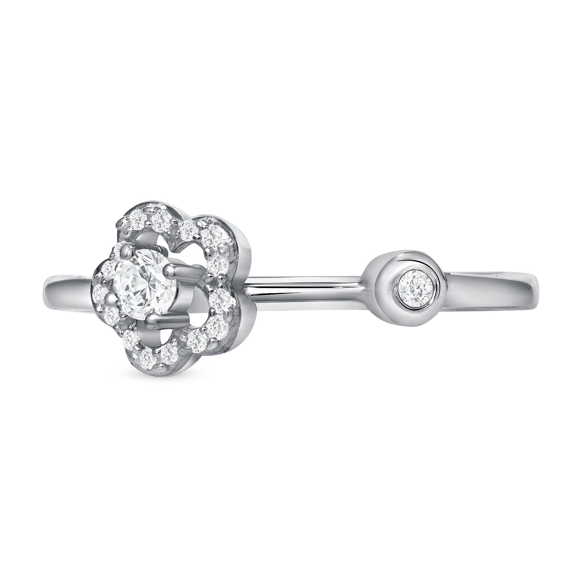 For Sale:  0.22 Carat Flower Inspired Natural Diamond Band 2