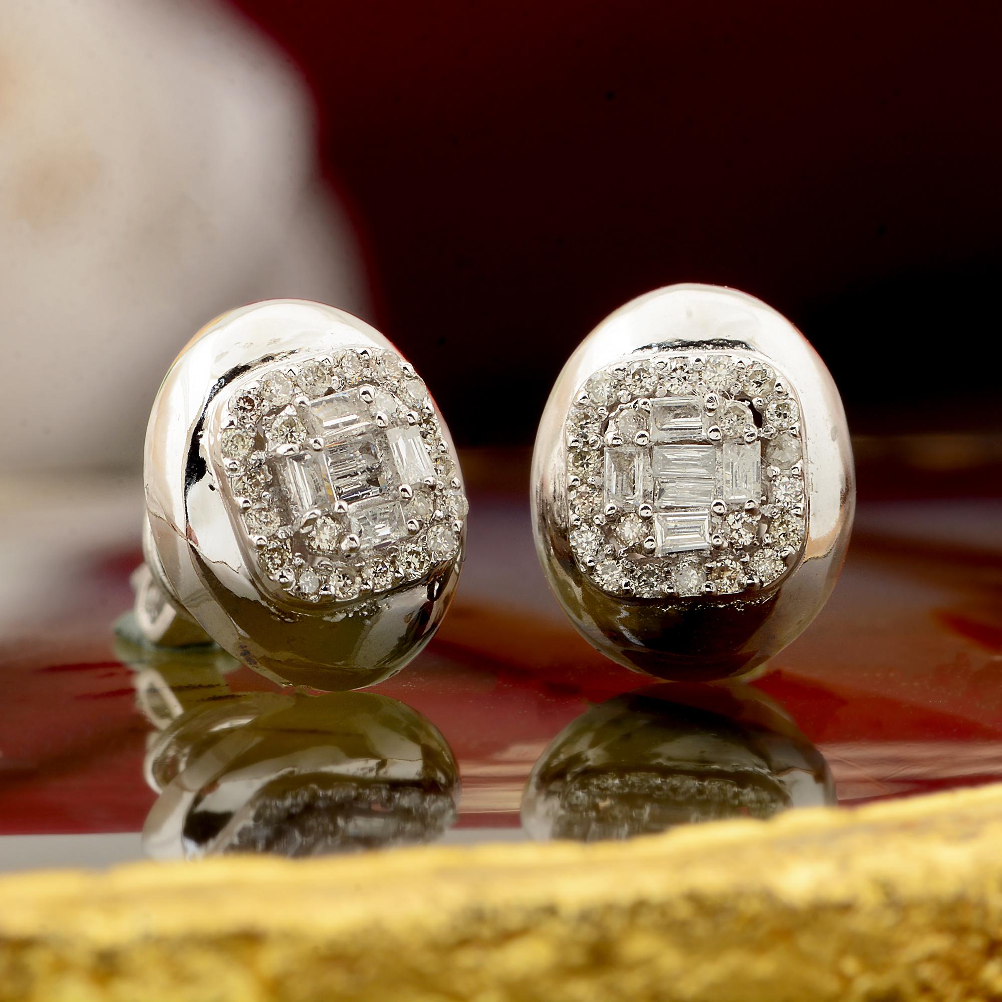 Women's 0.22 Carat SI Clarity HI Color Baguette Diamond Earrings 10 Karat White Gold For Sale