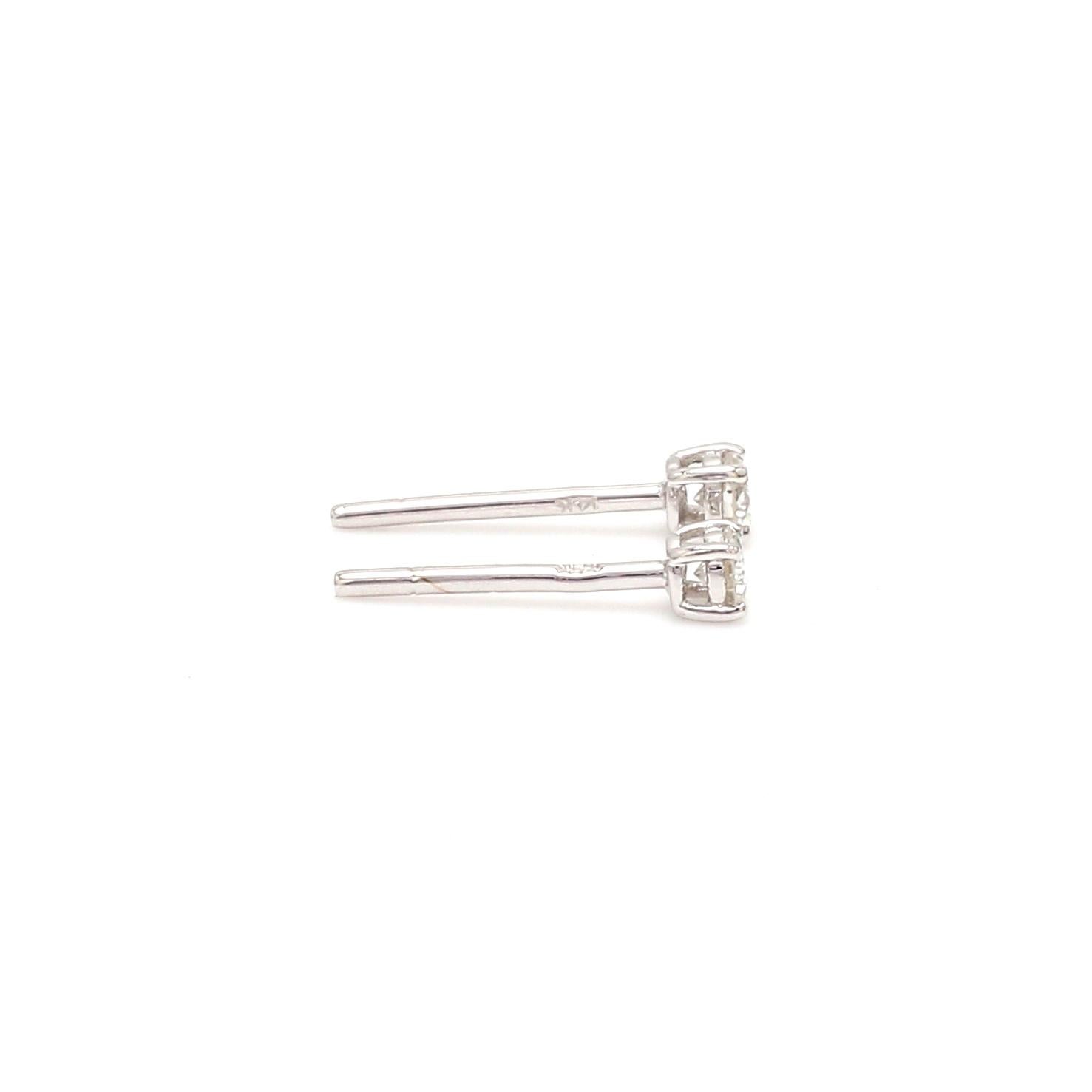 Modern 0.22 Carat SI/HI Solitaire Diamond Stud Earrings 14 Karat White Gold Jewelry New For Sale