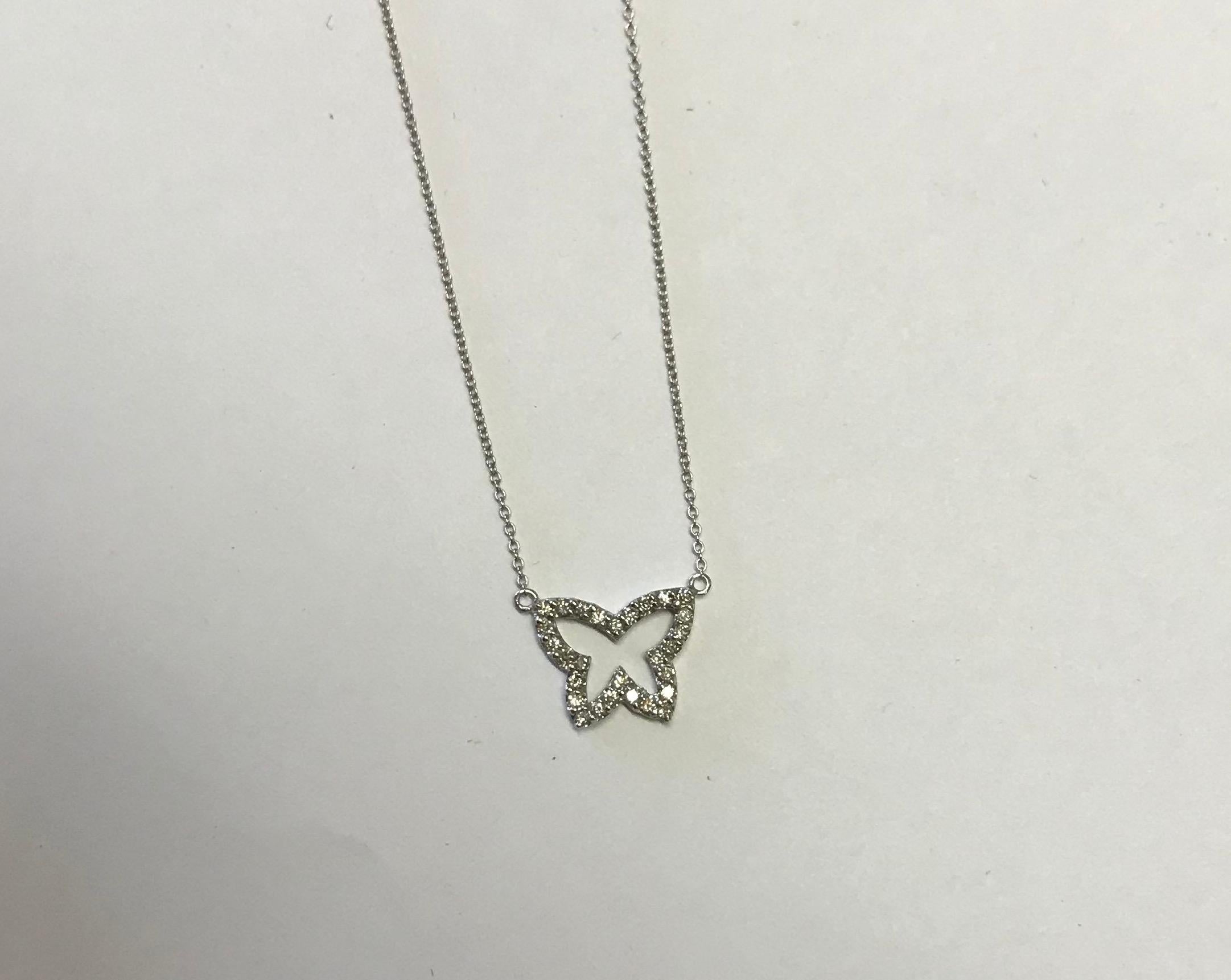 Contemporary 0.22 Carat White Diamond Butterfly Necklace