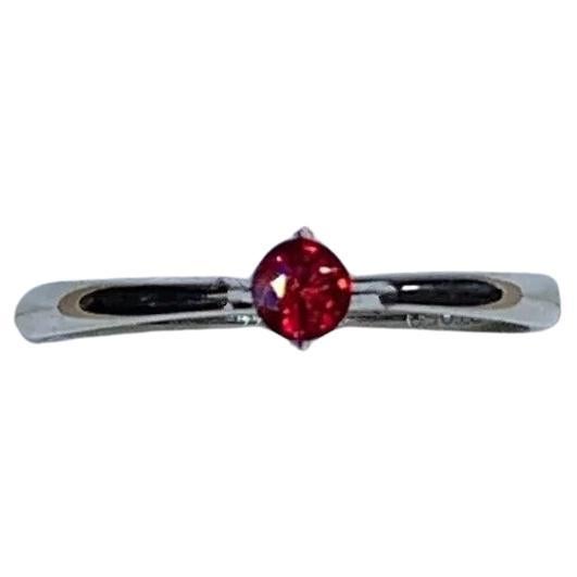 0,22 ct Rubí de Birmania Sangre de Paloma Anillo de compromiso solitario en platino
