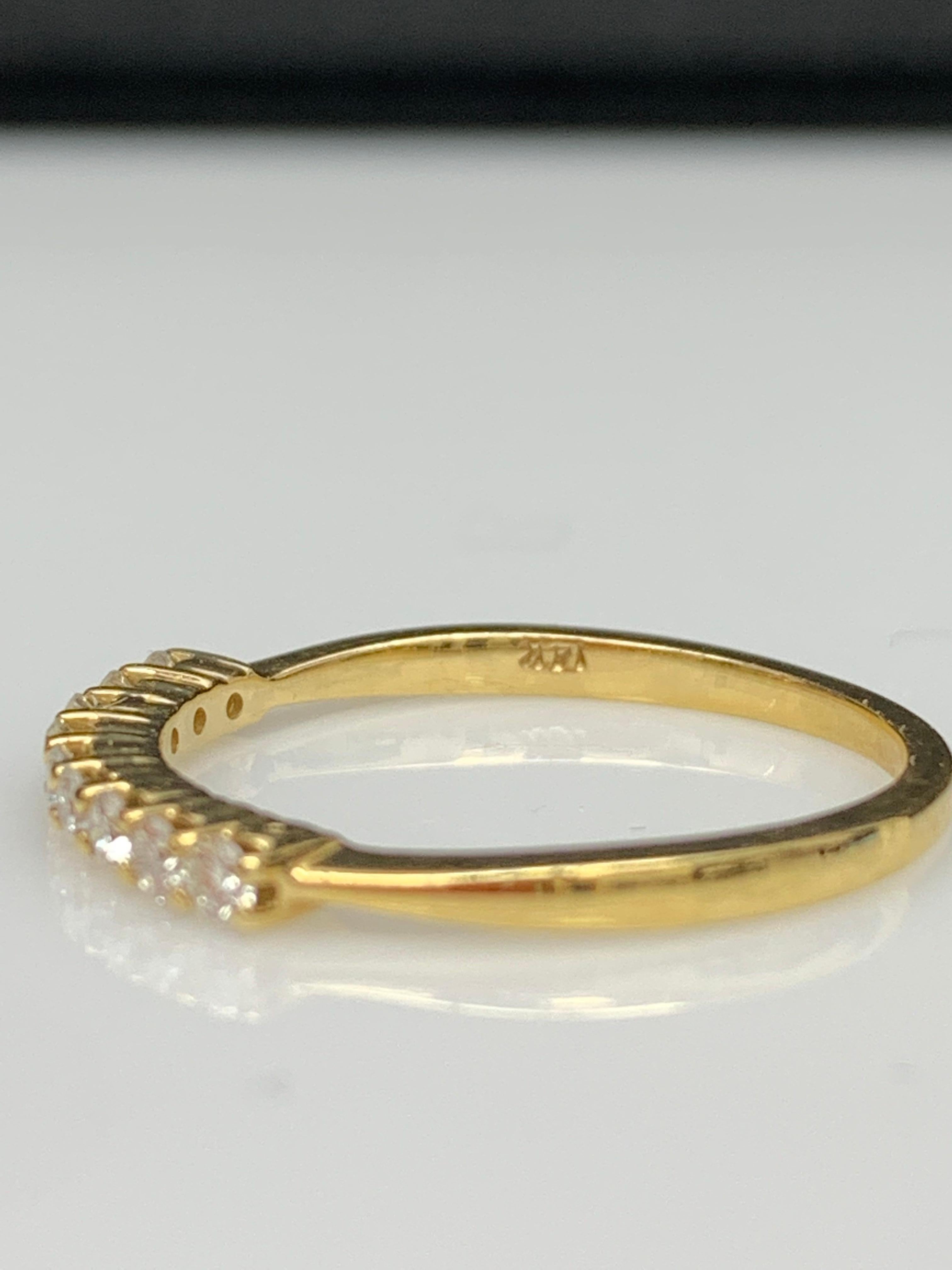 0.23 Carat Brilliant cut Diamond Wedding Band in 14K Yellow Gold For Sale 1