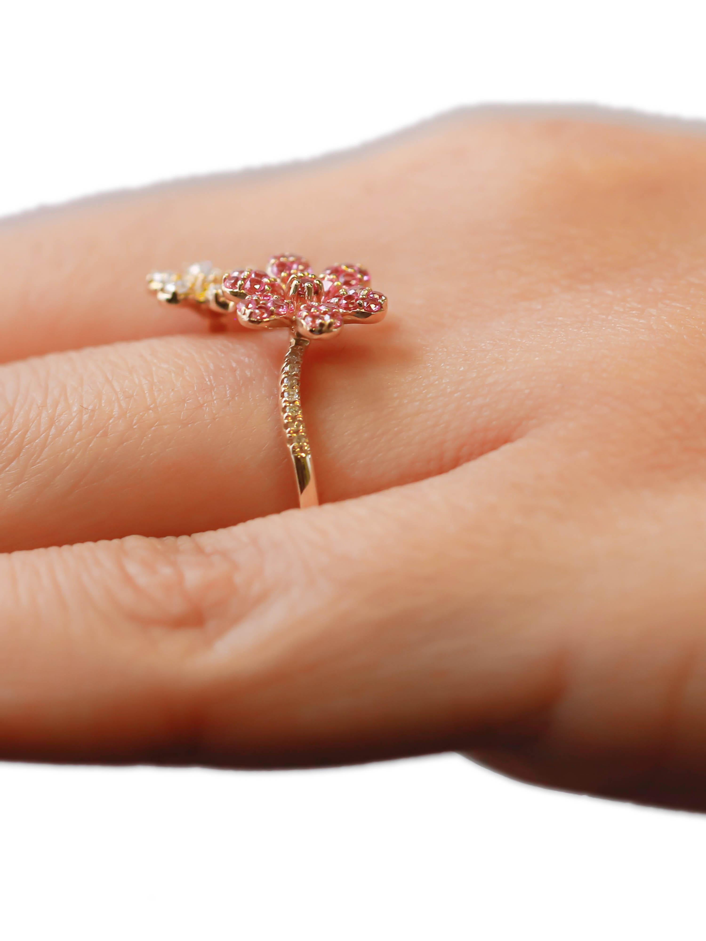 Women's or Men's 0.23 Carat Diamond Pink Sapphire Pave Daisy Flower 14K Yellow Gold Wrap Ring For Sale