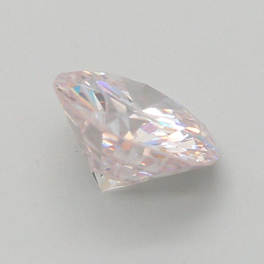 0.72-CARAT, FAINT PINK, ROUND CUT DIAMOND VS1 Clarity GIA Certified For Sale 2