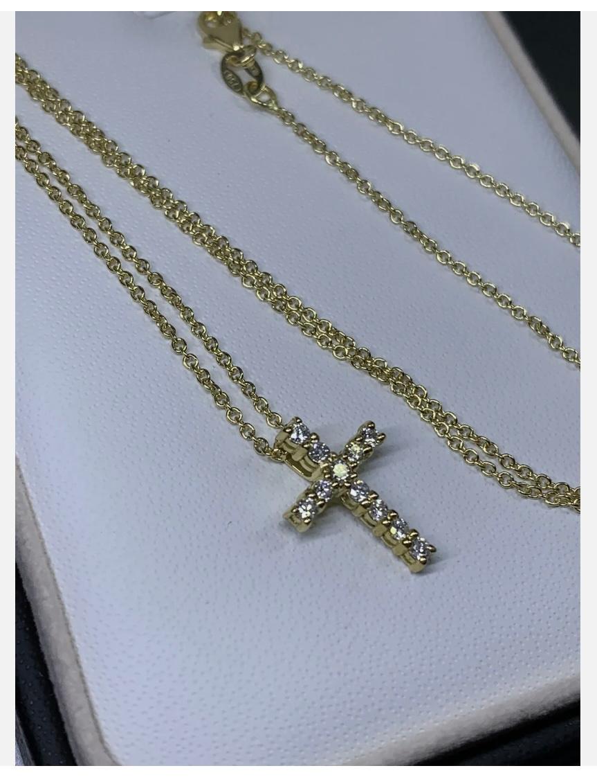 0.23ct Diamond Cross Chunky Pendentif en or jaune 18ct 16 pouces Neuf - En vente à London, GB