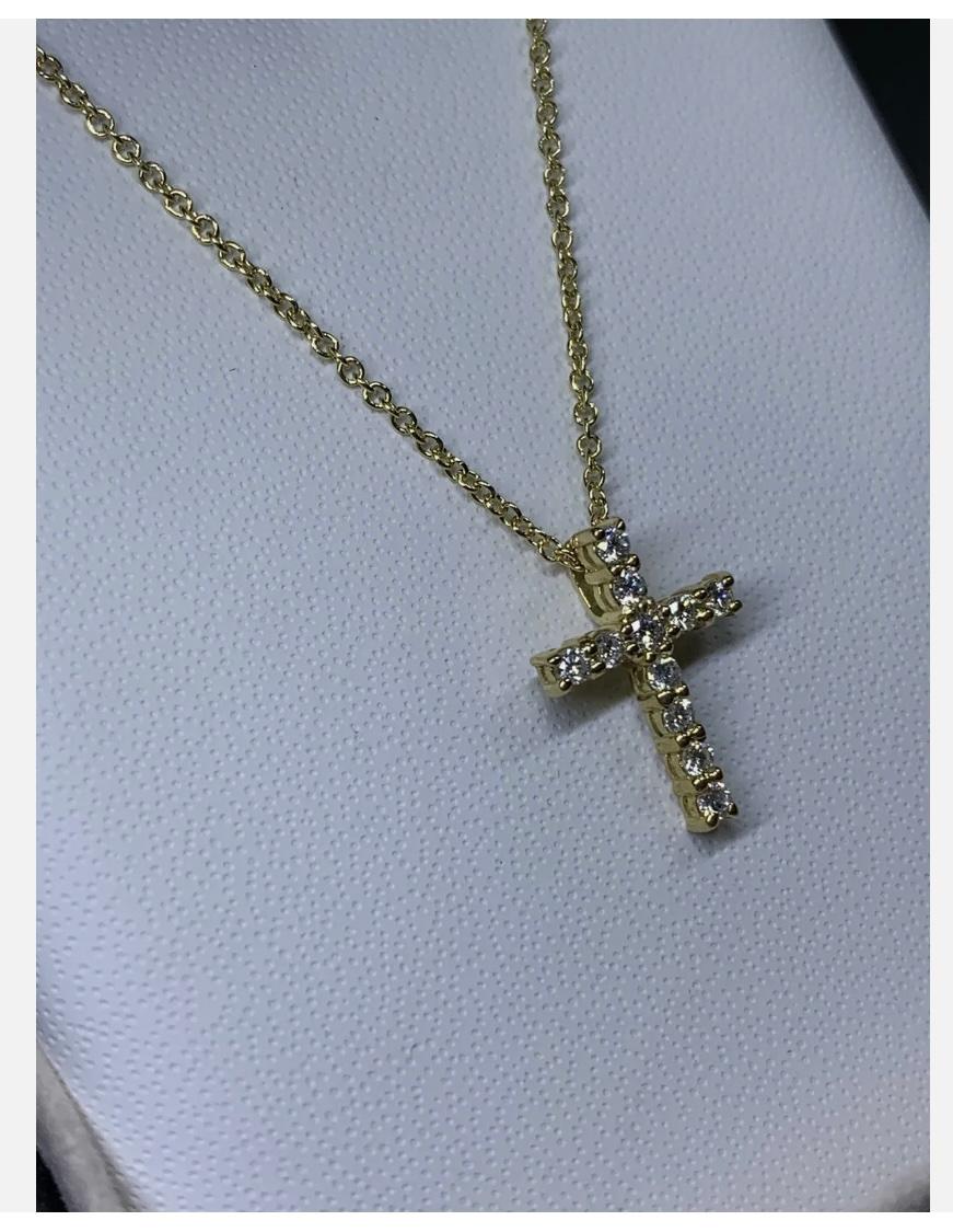0.23ct Diamond Cross Chunky Pendentif en or jaune 18ct 16 pouces en vente 2