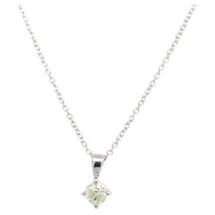 Pendentif solitaire sur chaîne en or blanc 9 carats avec diamants taille victorienne 0,23 carat L Si3