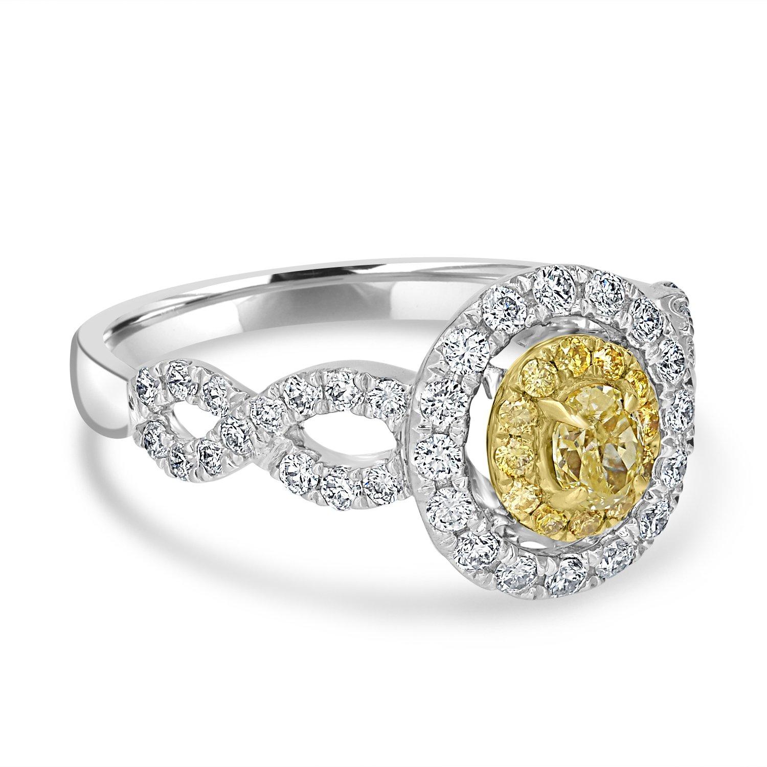 0.23ct Yellow Diamond Ring with 0.58tct Diamond Set in 18KW & 22KY Two Tone Gold In New Condition For Sale In New York, NY
