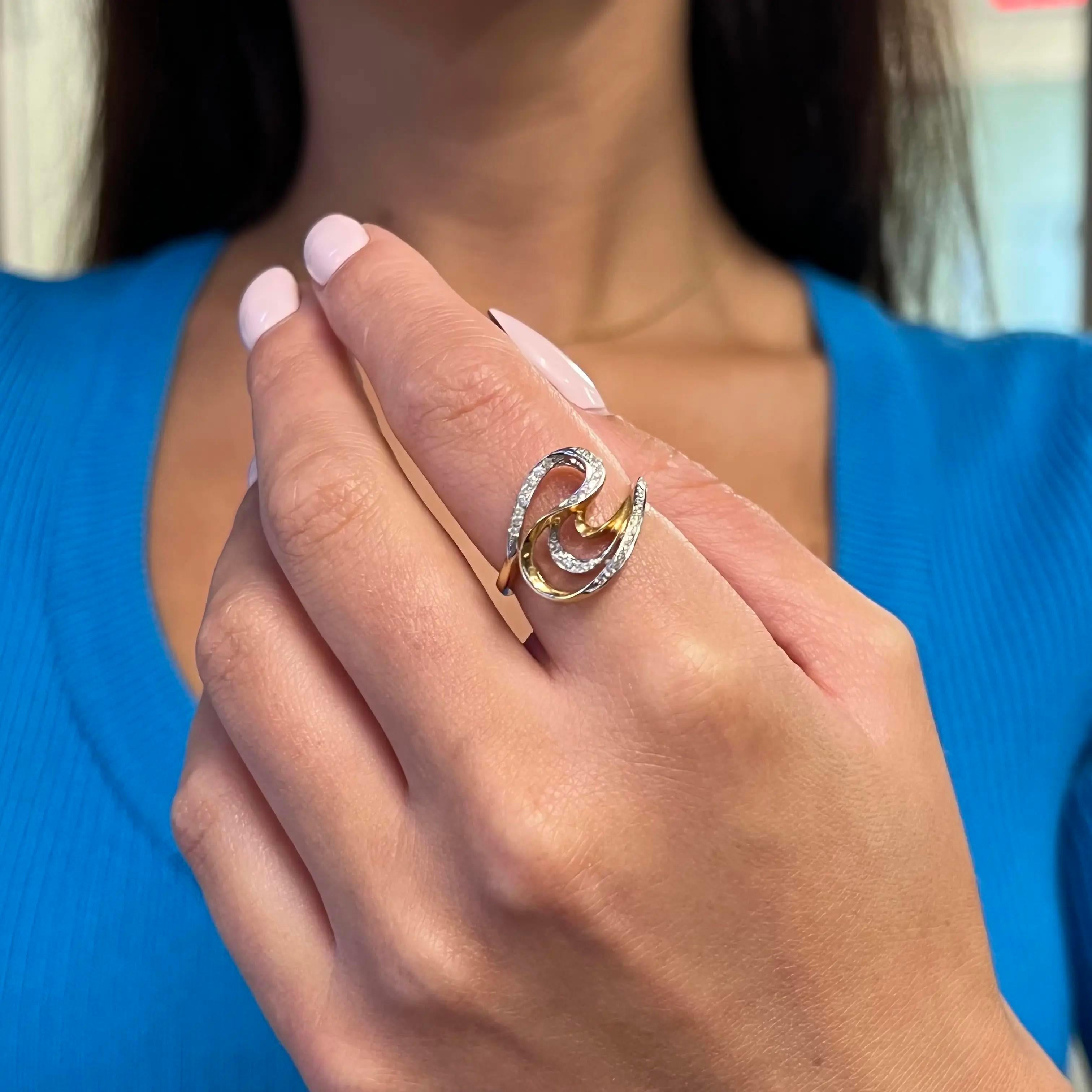0,23 Gesamtkaratgewicht runder Diamant-Damenwirbel-Ring 14K Gelbgold Größe 7,5 im Zustand „Neu“ im Angebot in New York, NY