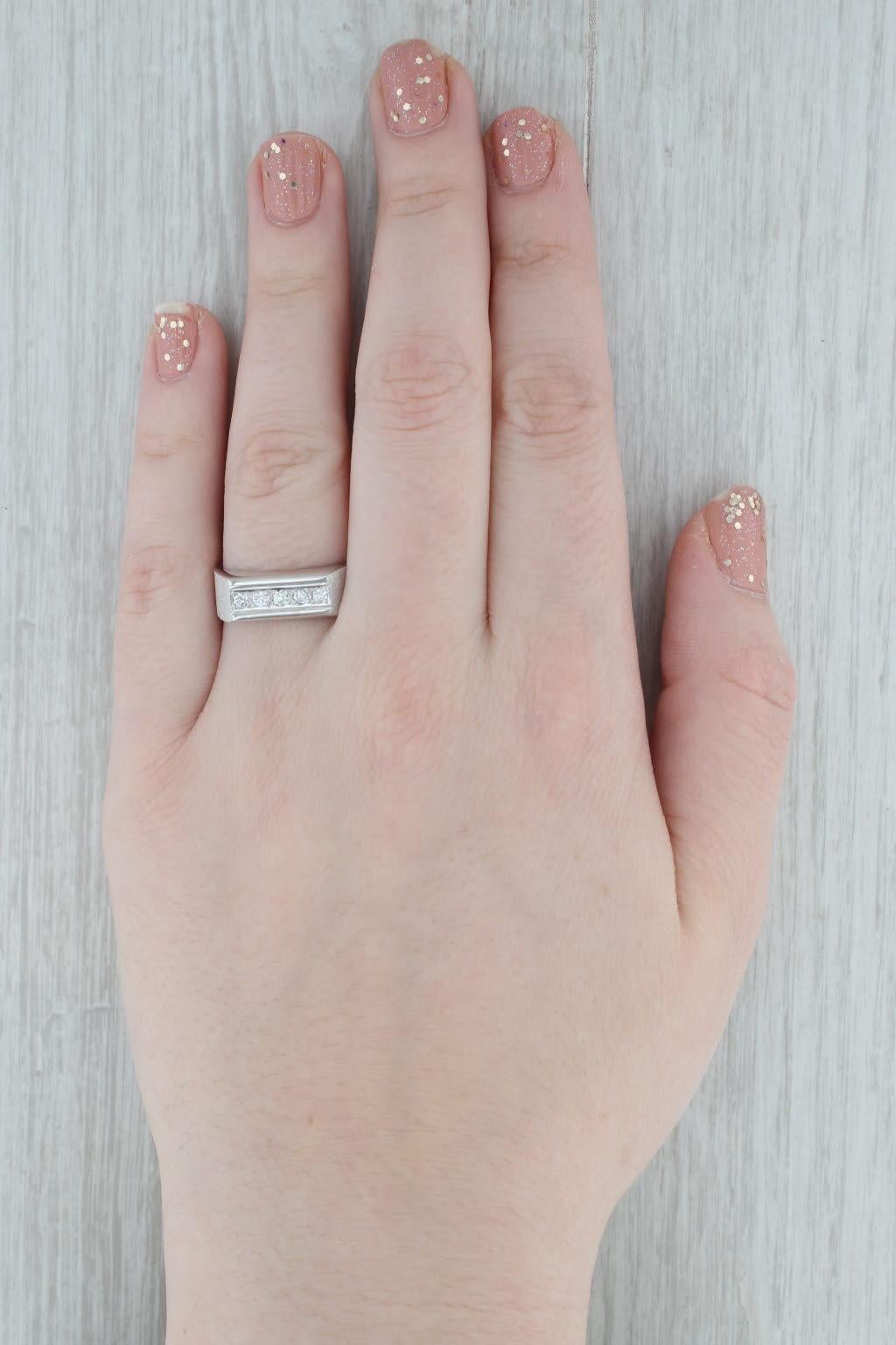 0.23ctw Diamond Men's Wedding Band 14K White Gold Size 10.5 Ring For Sale 5