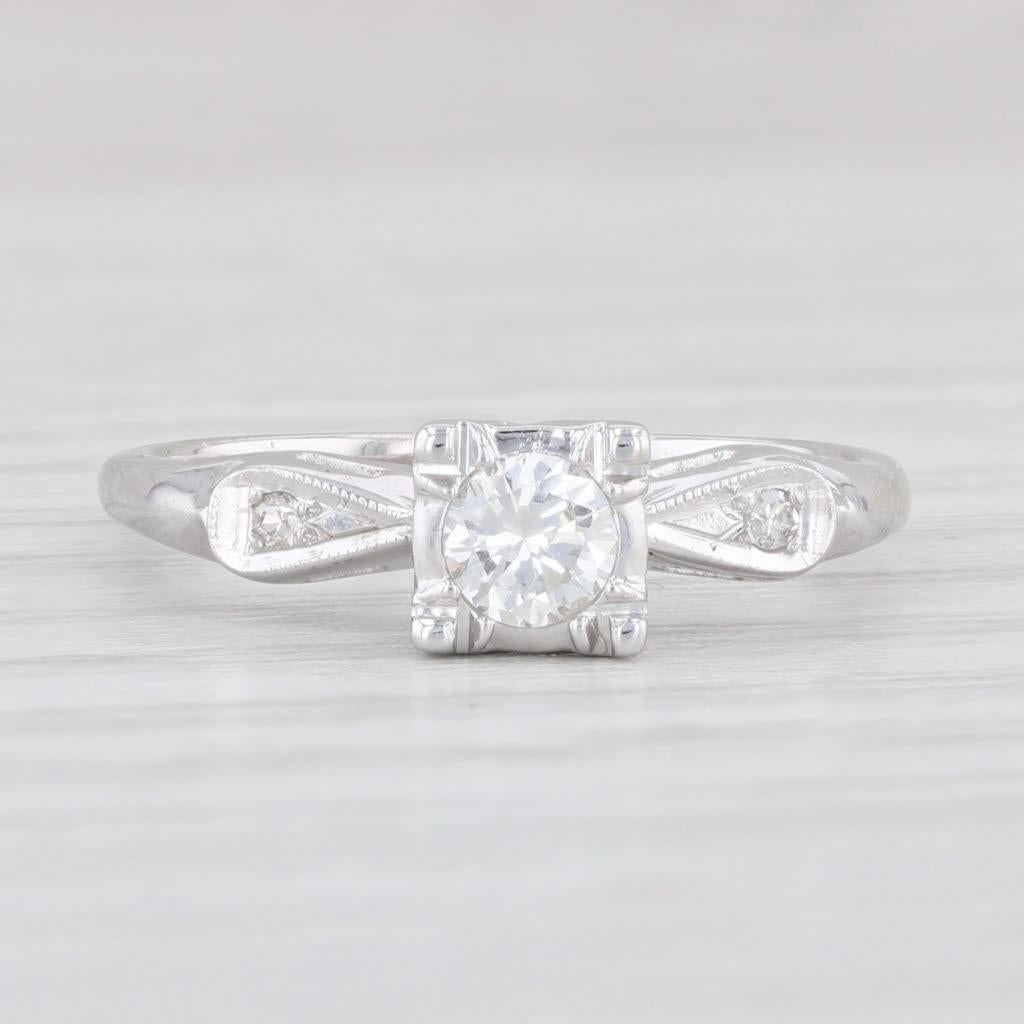 Round Cut 0.23ctw Round Diamond Engagement Ring 14k White Gold Size 5.5 For Sale