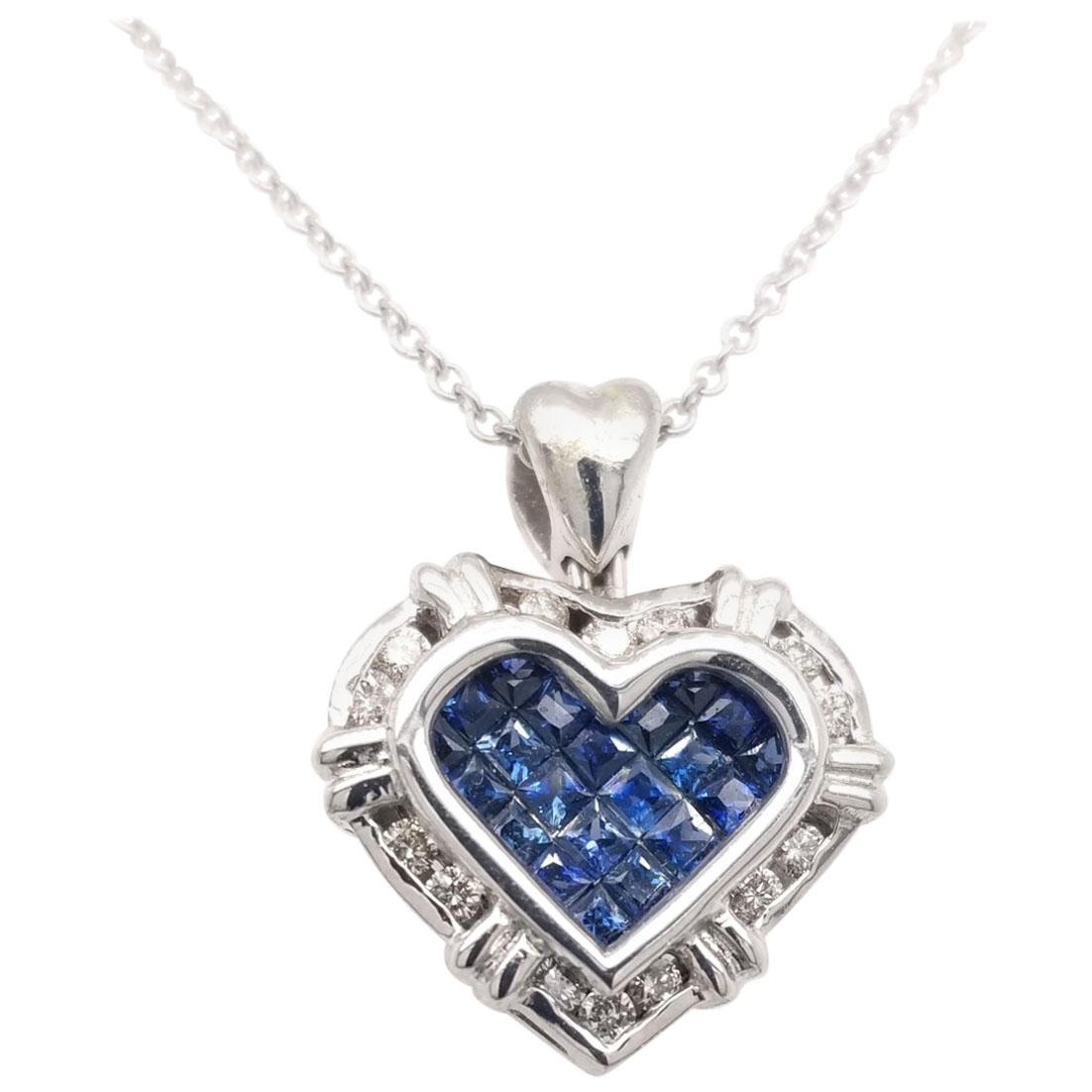 Collier pendentif cœurs en or 18 carats avec diamants de 0,24 carat et saphir bleu de 0,75 carat