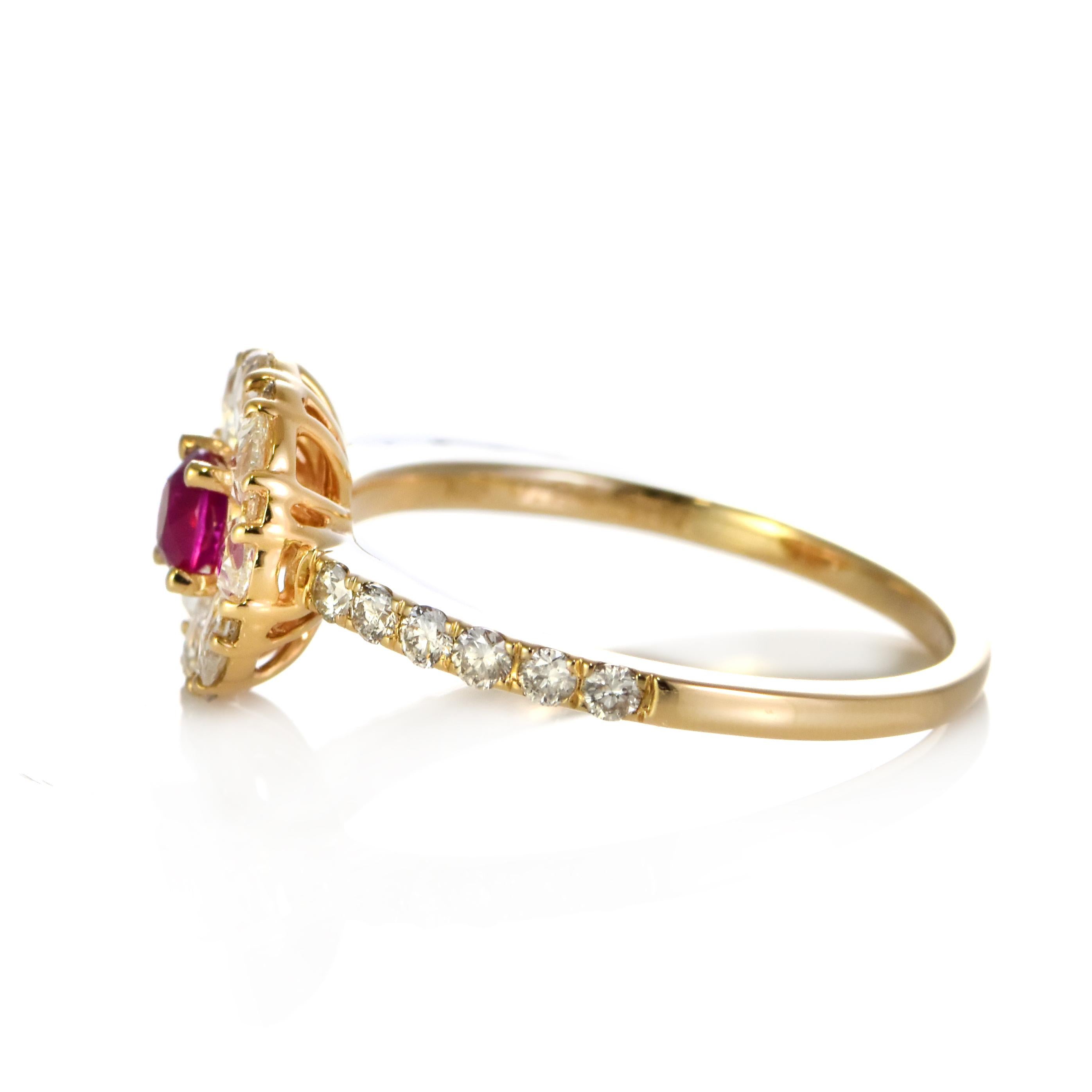 Bague en or 18 carats ornée d'un rubis naturel de 0,24 carat et d'un diamant taillé en rose de 0,80 carat en vente 3
