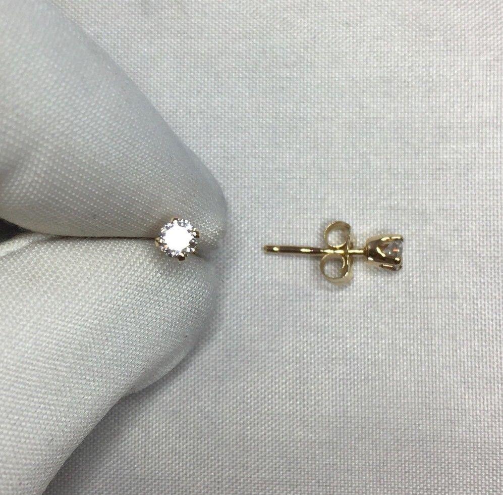 Women's or Men's 0.24 Carat White Diamond Stud Earrings Pair of 14 Karat Yellow Gold F/G VS1/VVS2