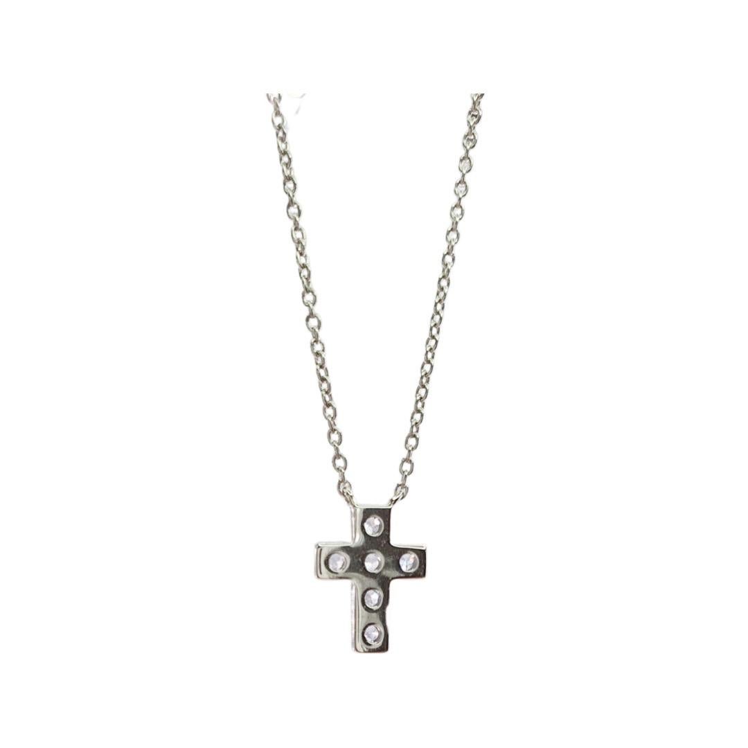 This elegant 0.24 ct Blue Tanazanite necklace features a gem cross with 6 round cut tanzanites on a 18 K White Gold chain. The smart construction of the necklace allows you to adjust the length. The chain could be both a chocker and a collarbone