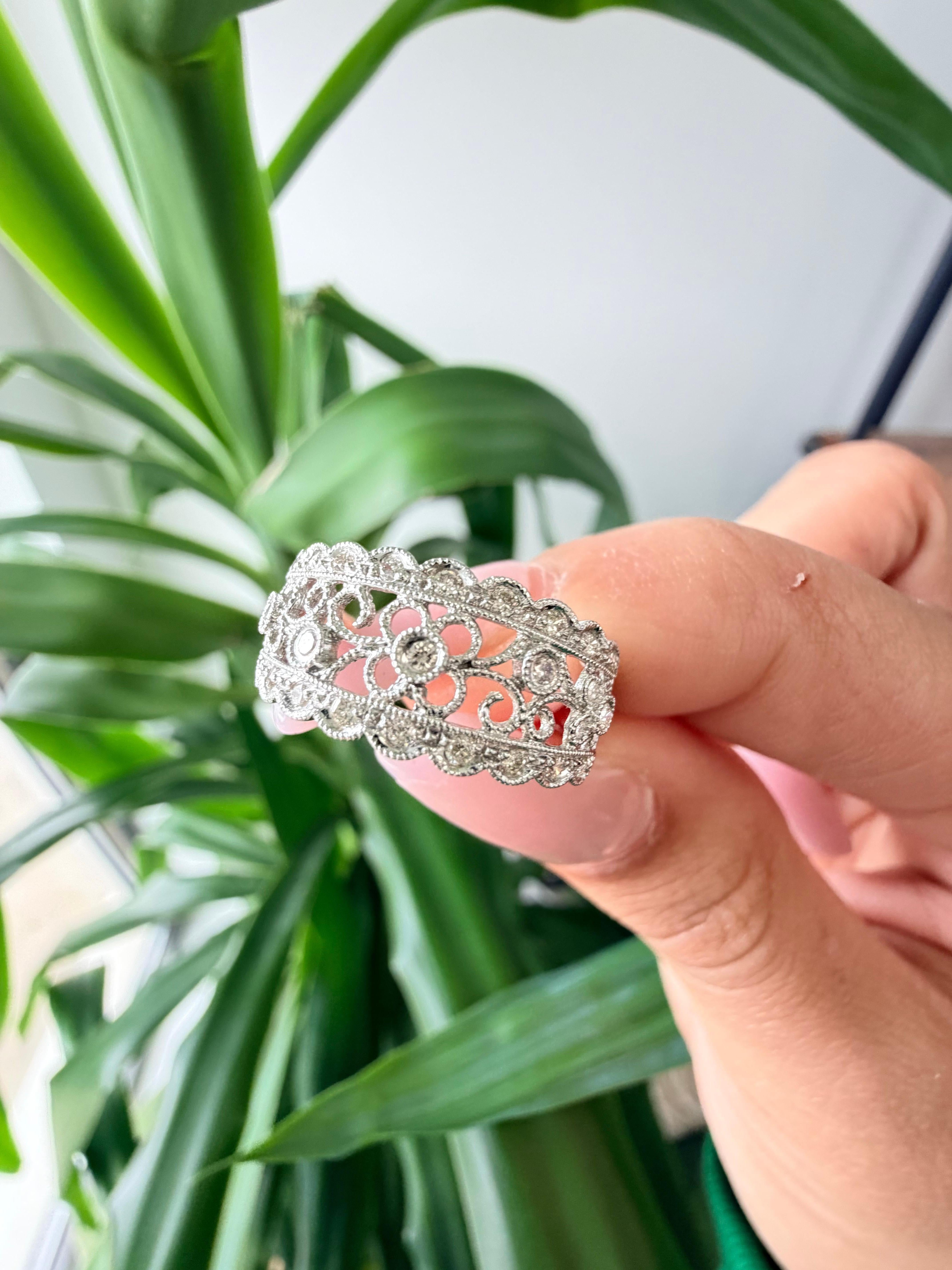 0,24 CTW Runde Diamanten im Brillantschliff in 14K Weißgold Ring 2