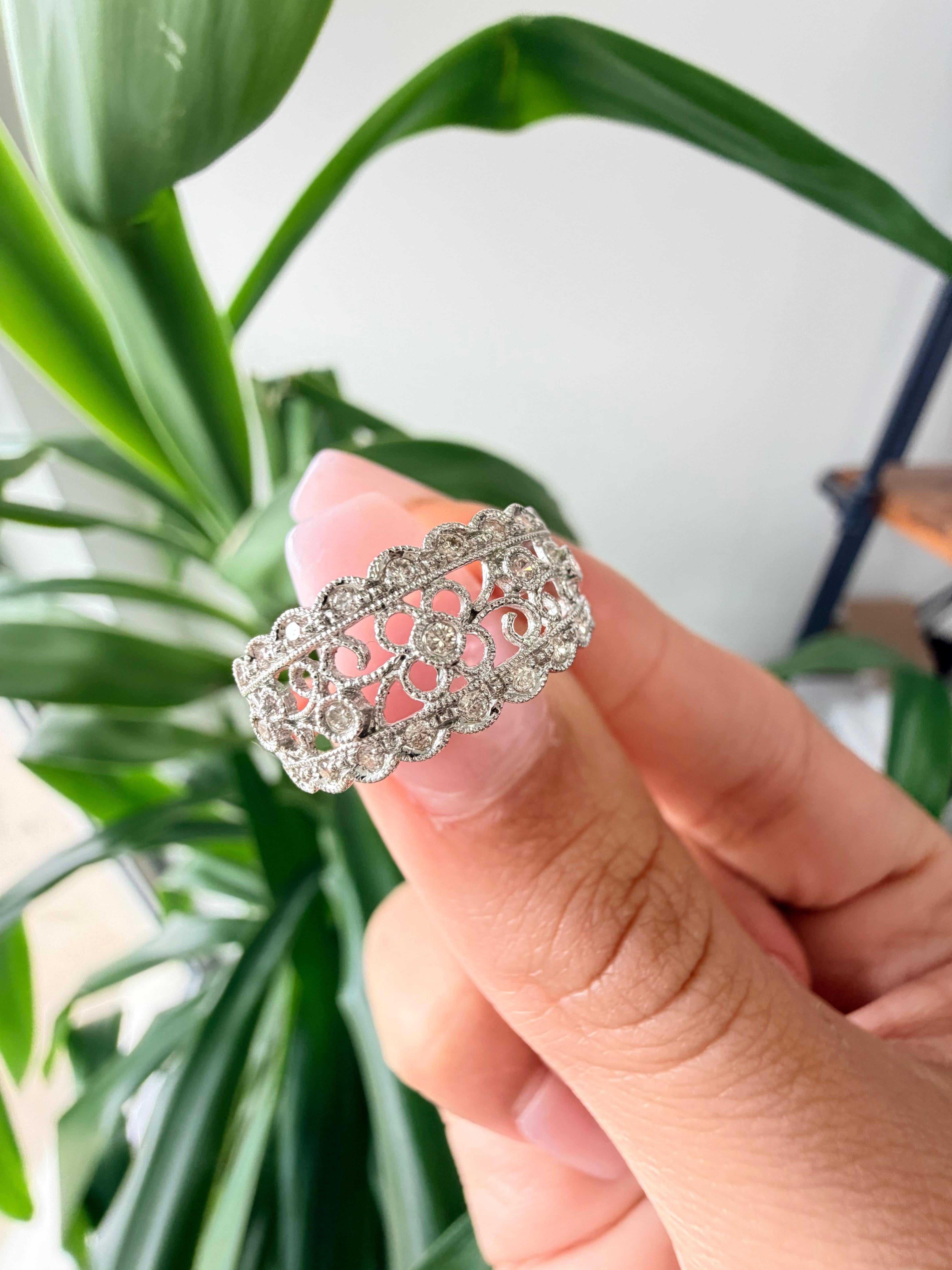 0,24 CTW Runde Diamanten im Brillantschliff in 14K Weißgold Ring 3